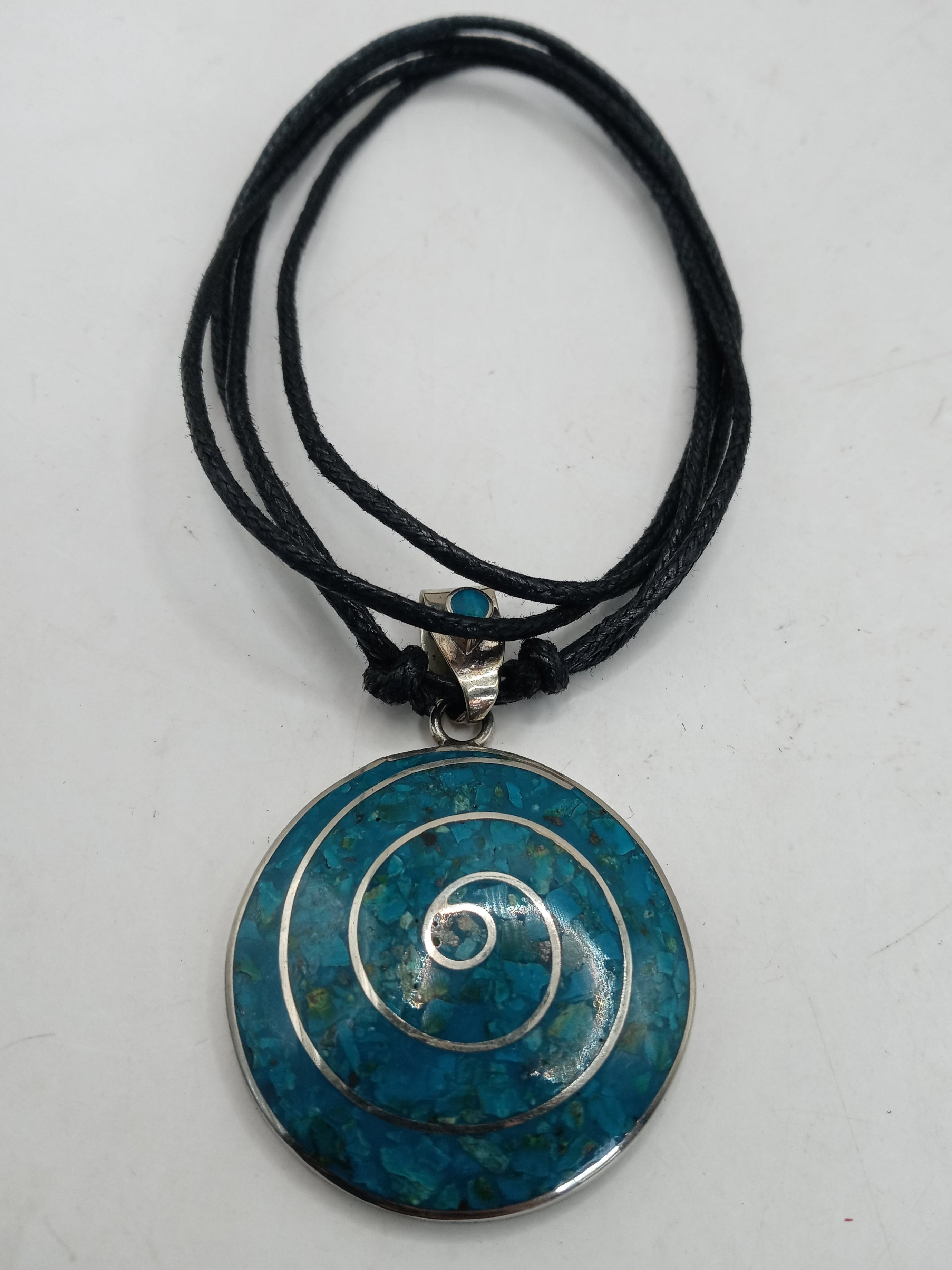 Unisex Handmade Alpaca Natural Stone Turquoise Necklace