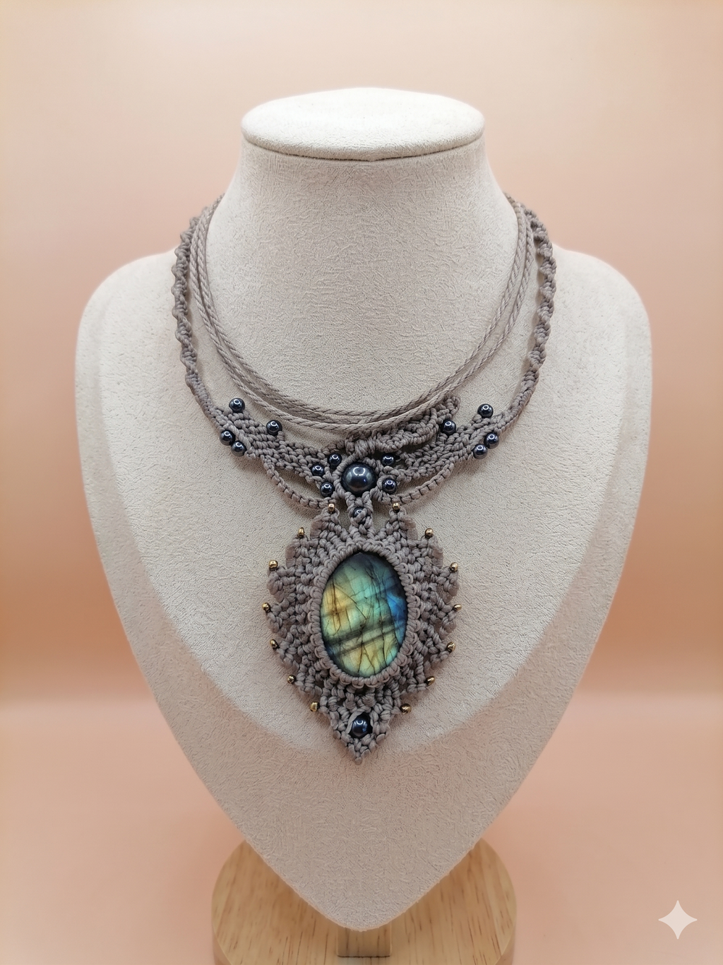 Handmade Natural Labradorite Macrame Necklace