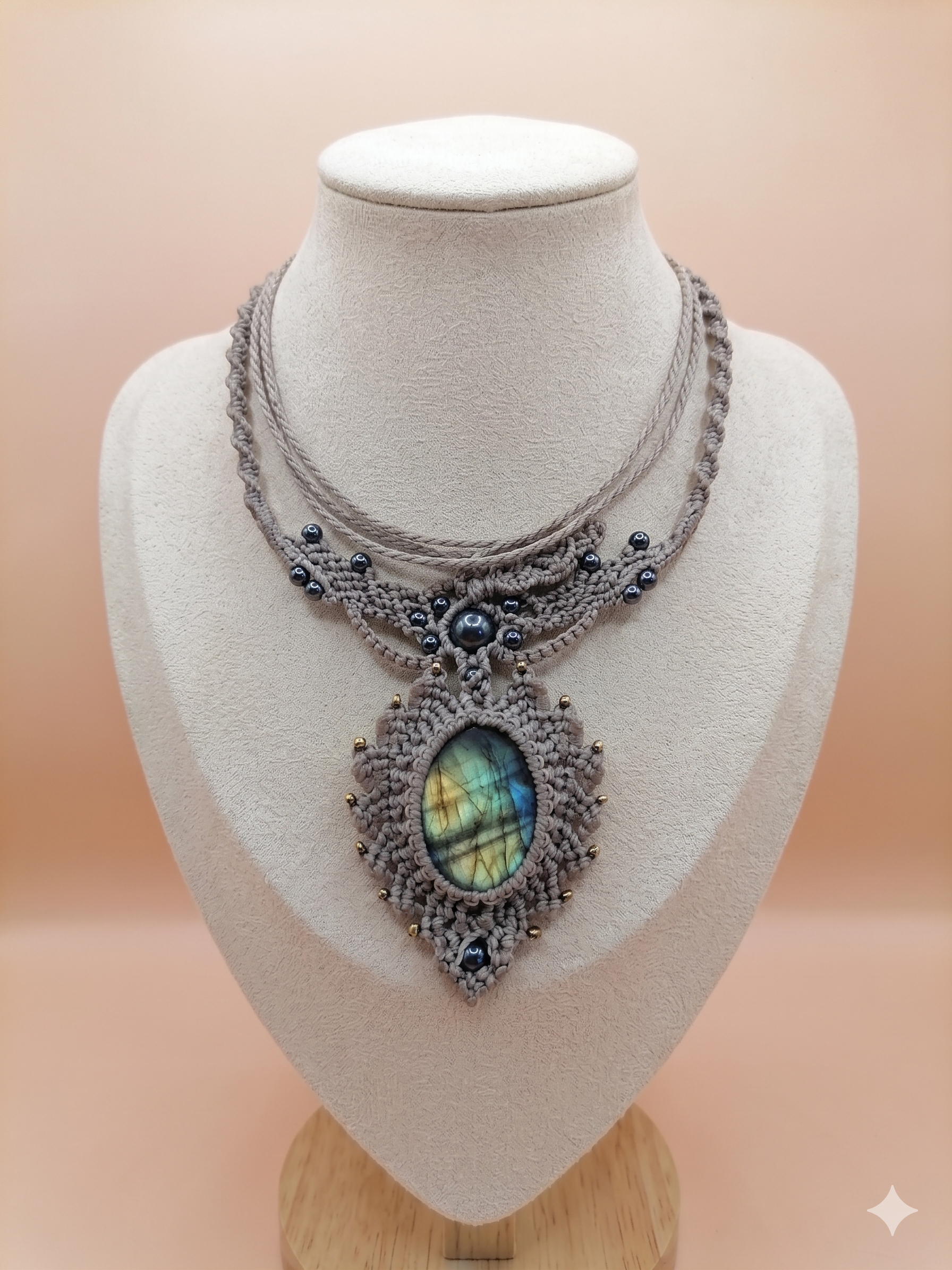 Handmade Natural Labradorite Macrame Necklace