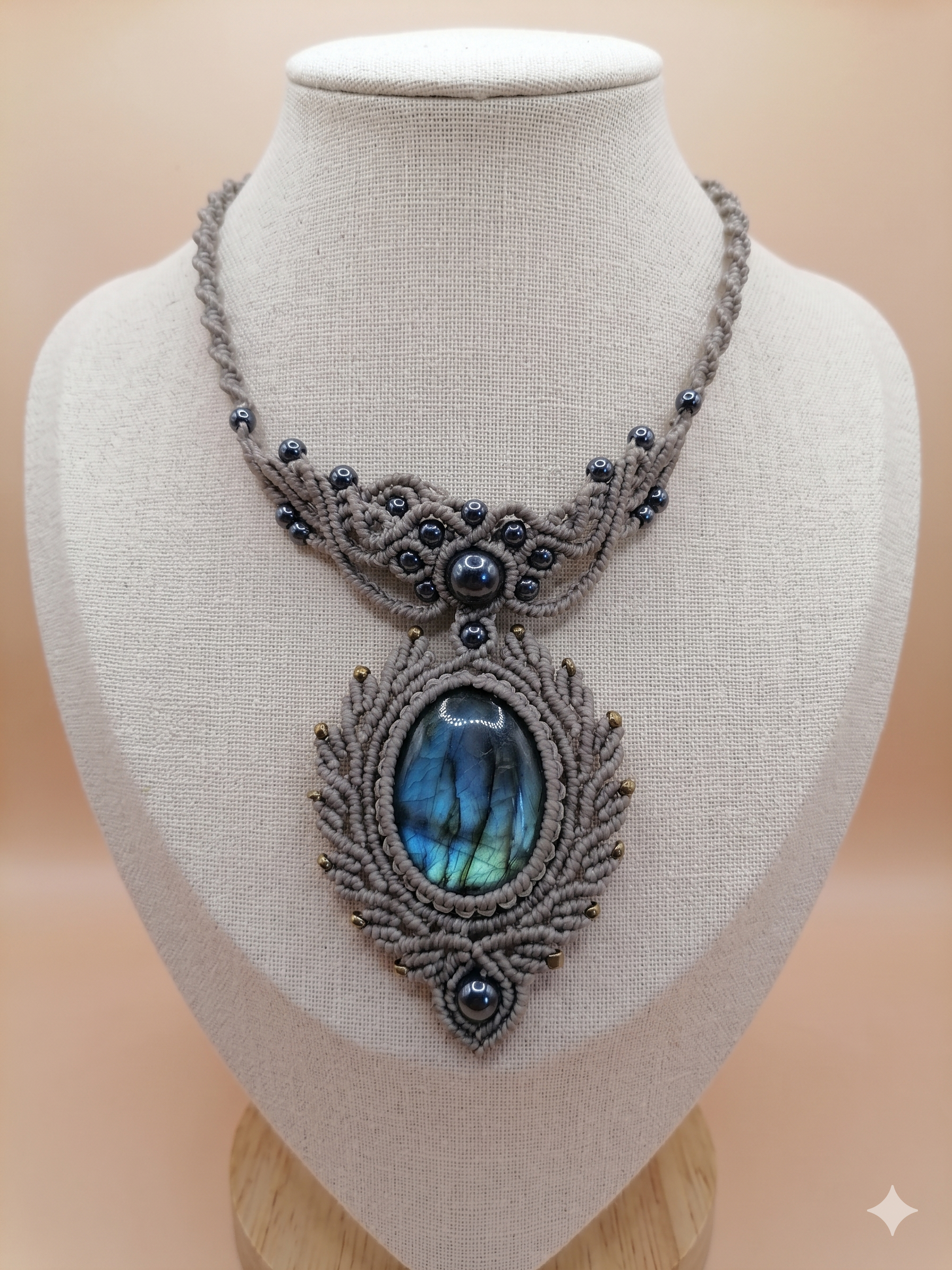 Handmade Natural Labradorite Macrame Necklace