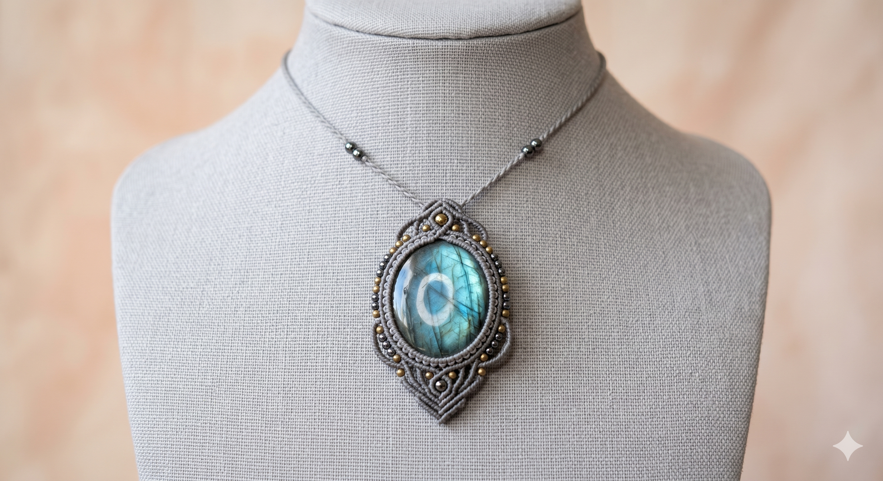Handmade Natural Labradorite Macrame Necklace