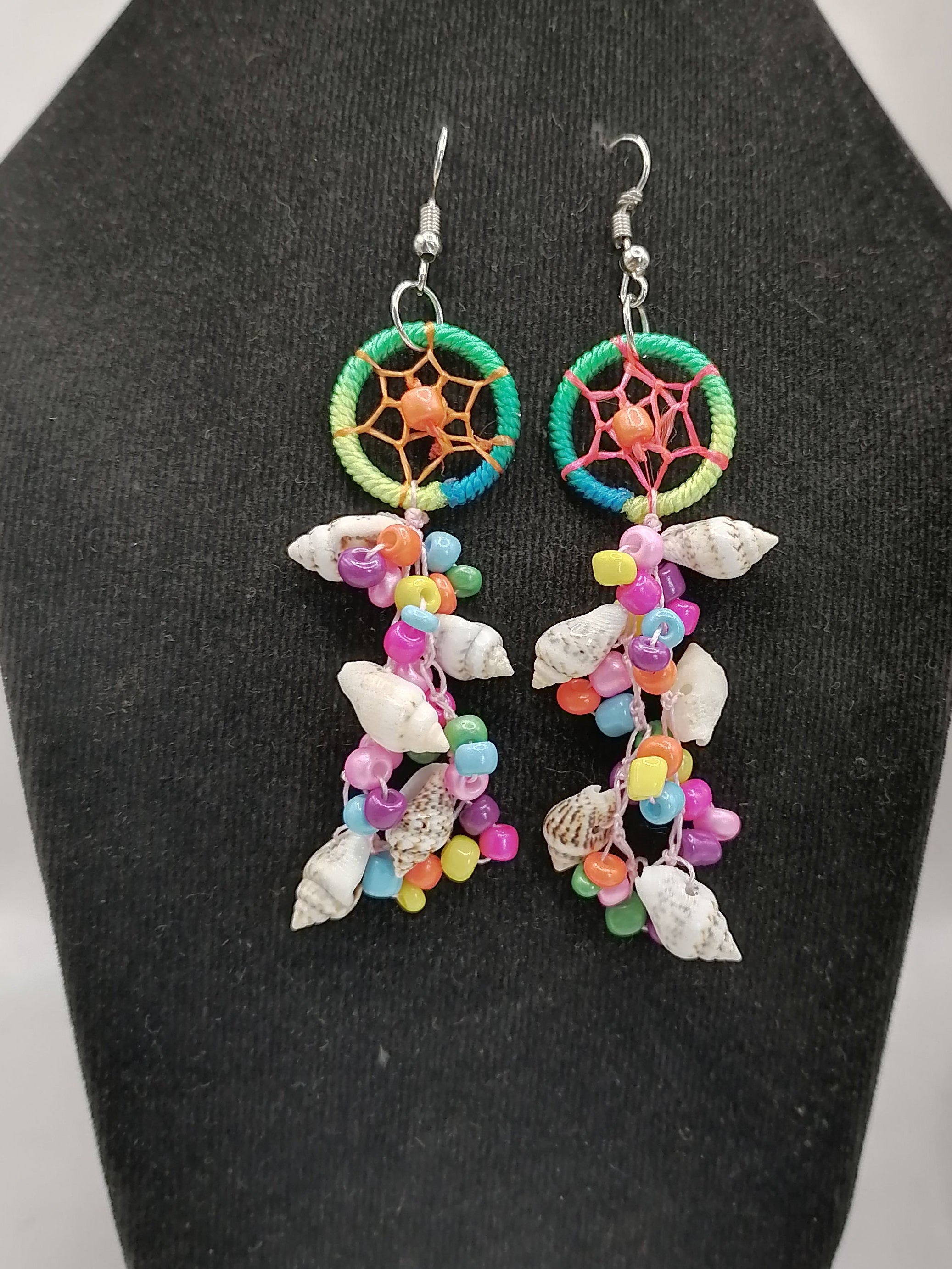 Women's Handwoven Earrings with Mother-of-Pearl Shell and Dreamcatcher Design