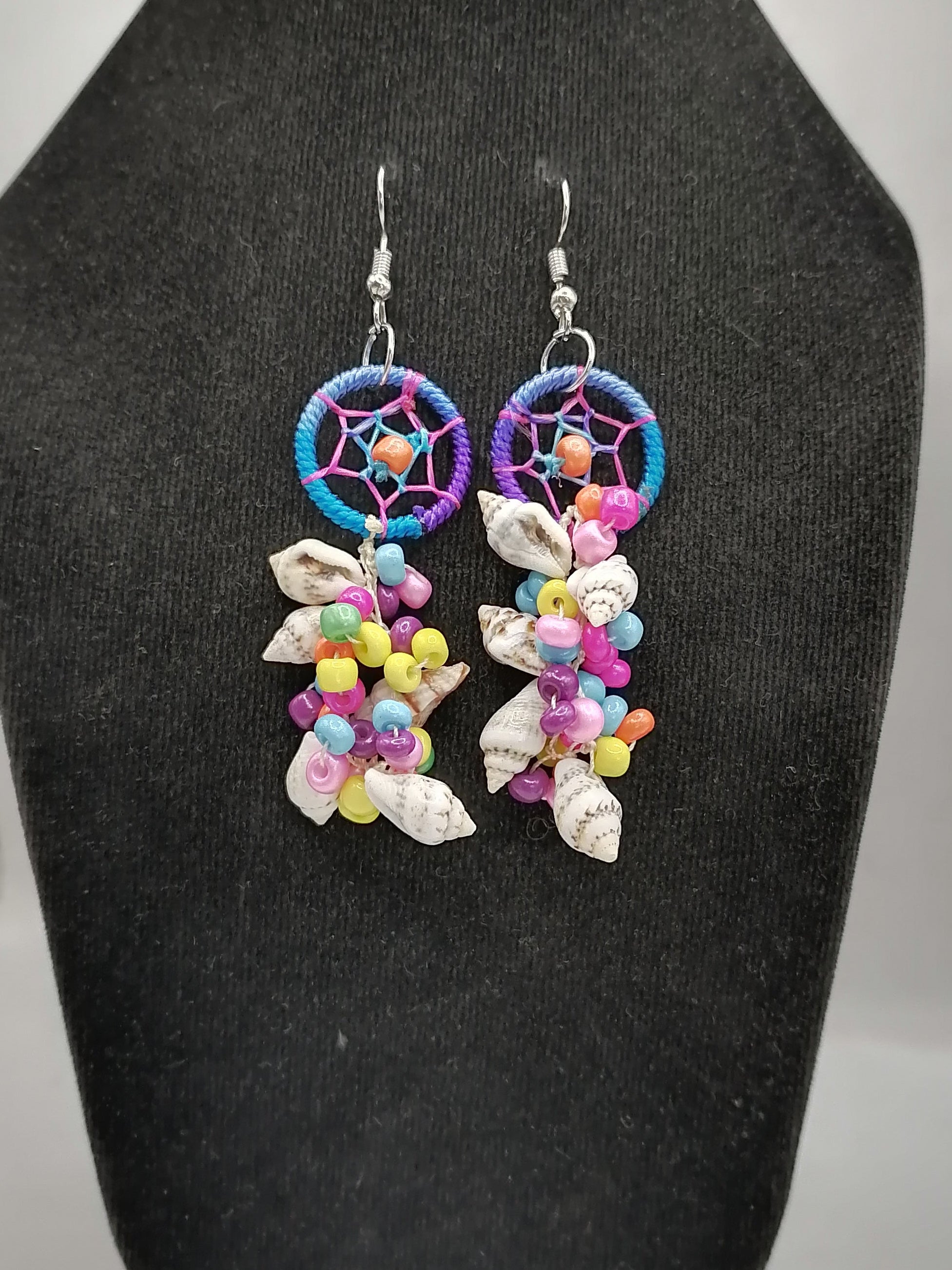 Women's Handwoven Earrings with Mother-of-Pearl Shell and Dreamcatcher Design