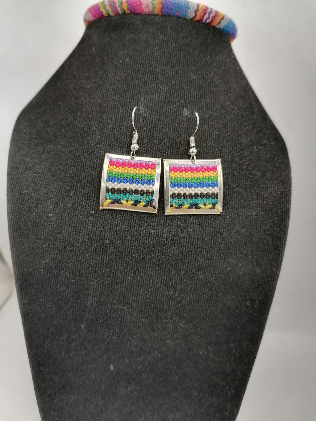 Earrings for Women, Alpaca Blanket, Andean Peruvian Handicraft, Cusco