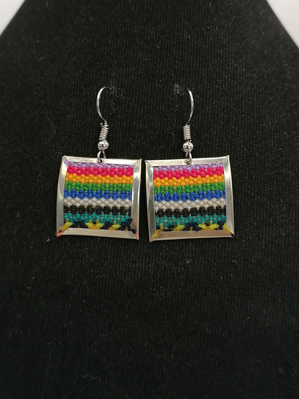 Earrings for Women, Alpaca Blanket, Andean Peruvian Handicraft, Cusco
