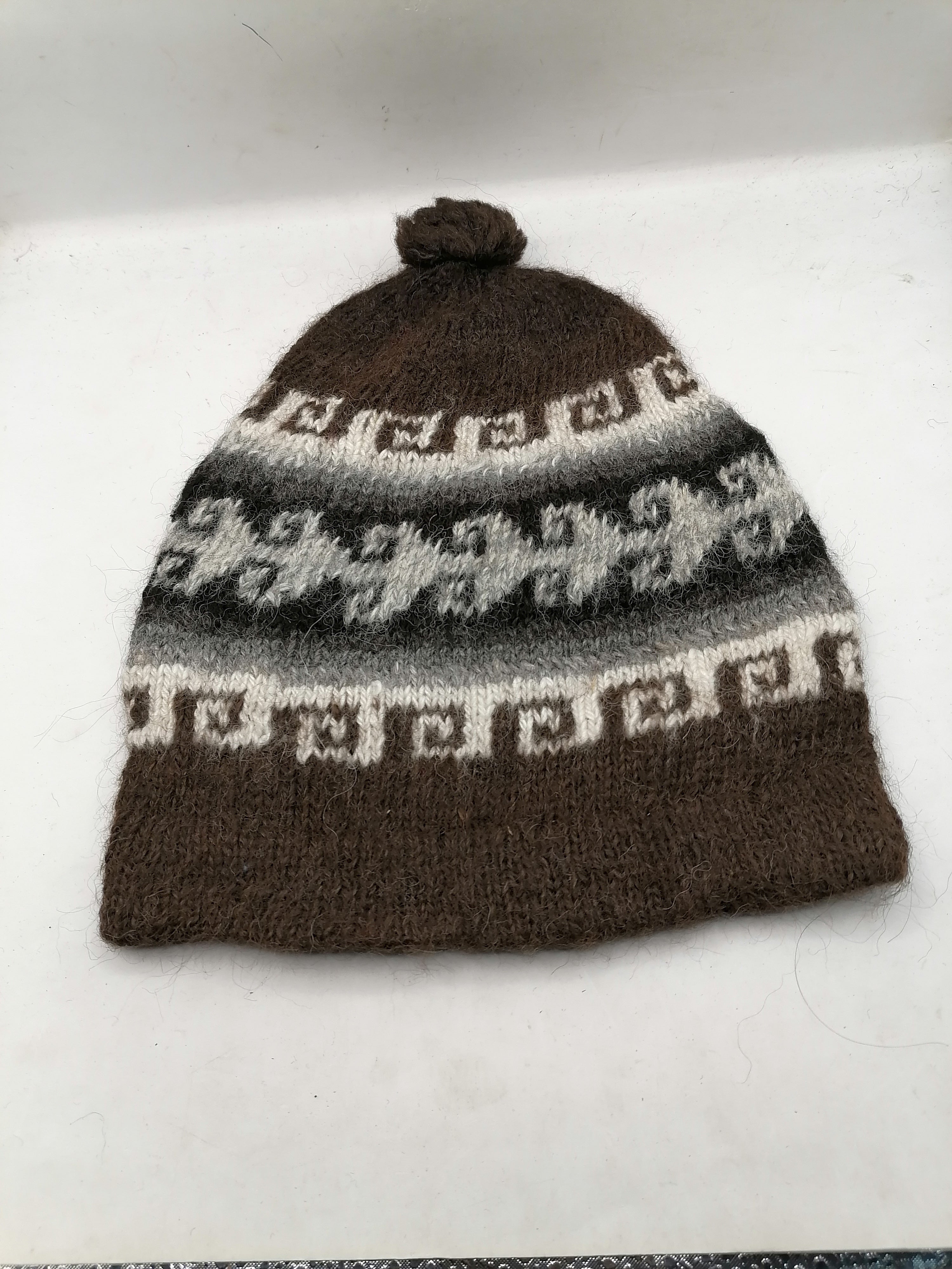 Unisex Chullo Knitted in Alpaca Wool, Warm Winter, Maze Design
