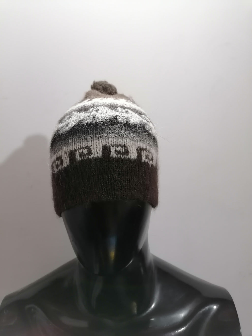 Unisex Chullo Knitted in Alpaca Wool, Warm Winter, Maze Design
