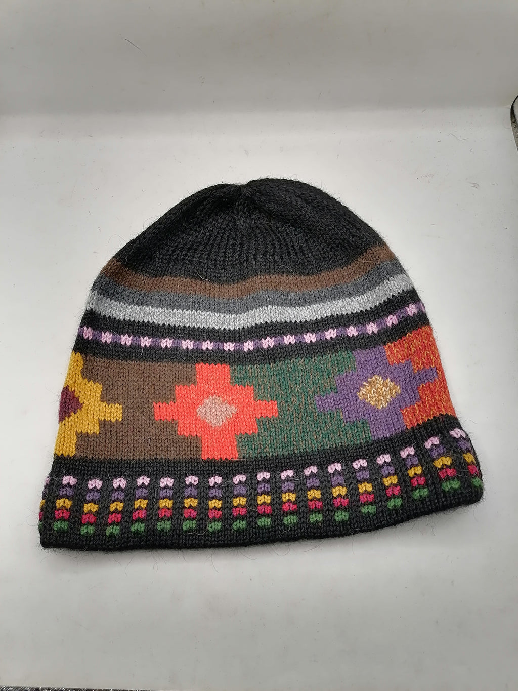 Unisex Handmade Wool Chullo with Inca Chakana Design