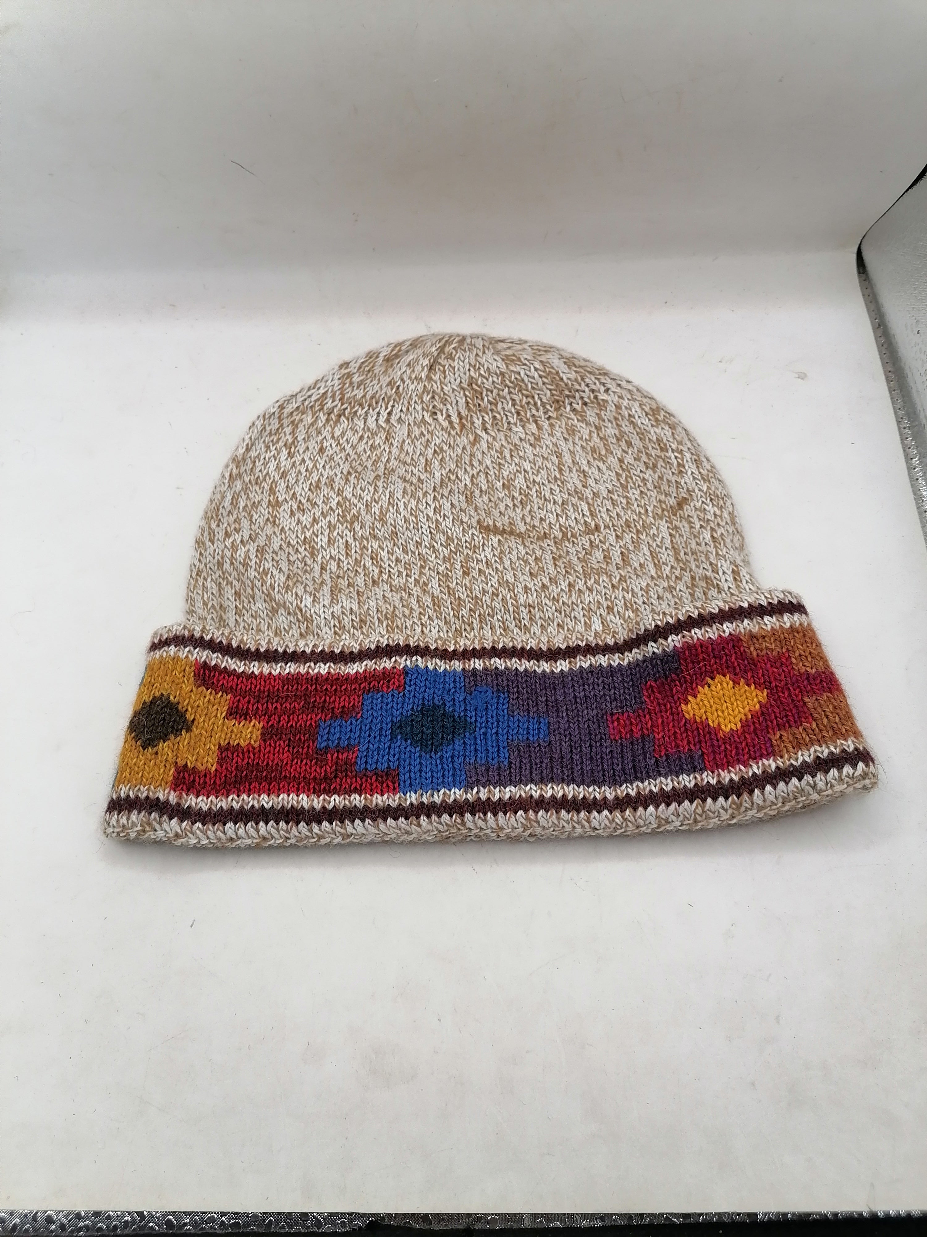 Unisex Knitted Wool Chullo for Warm Winter in Cusco