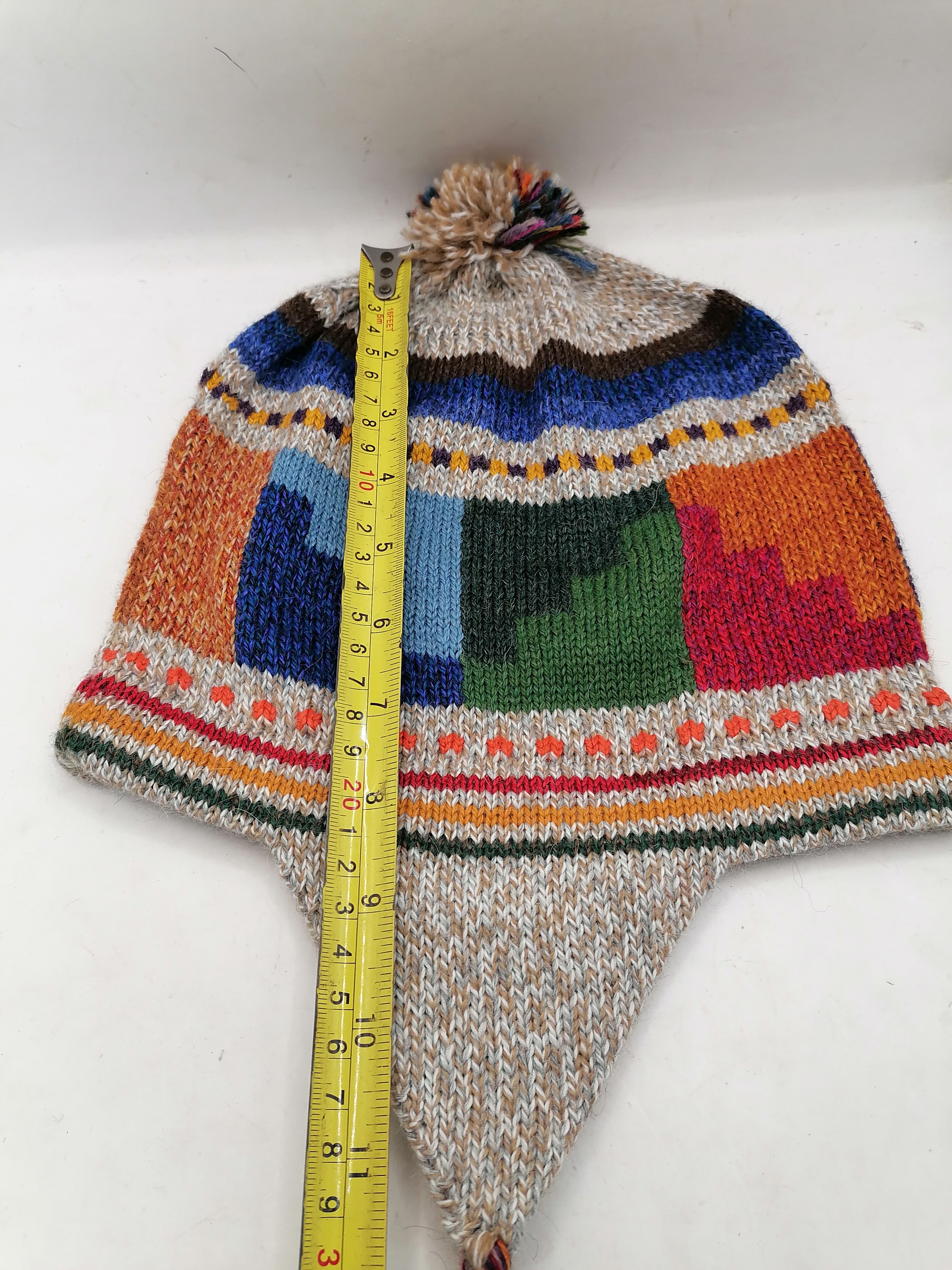 Unisex Knitted Wool Chullo for Warm Winter Cusco