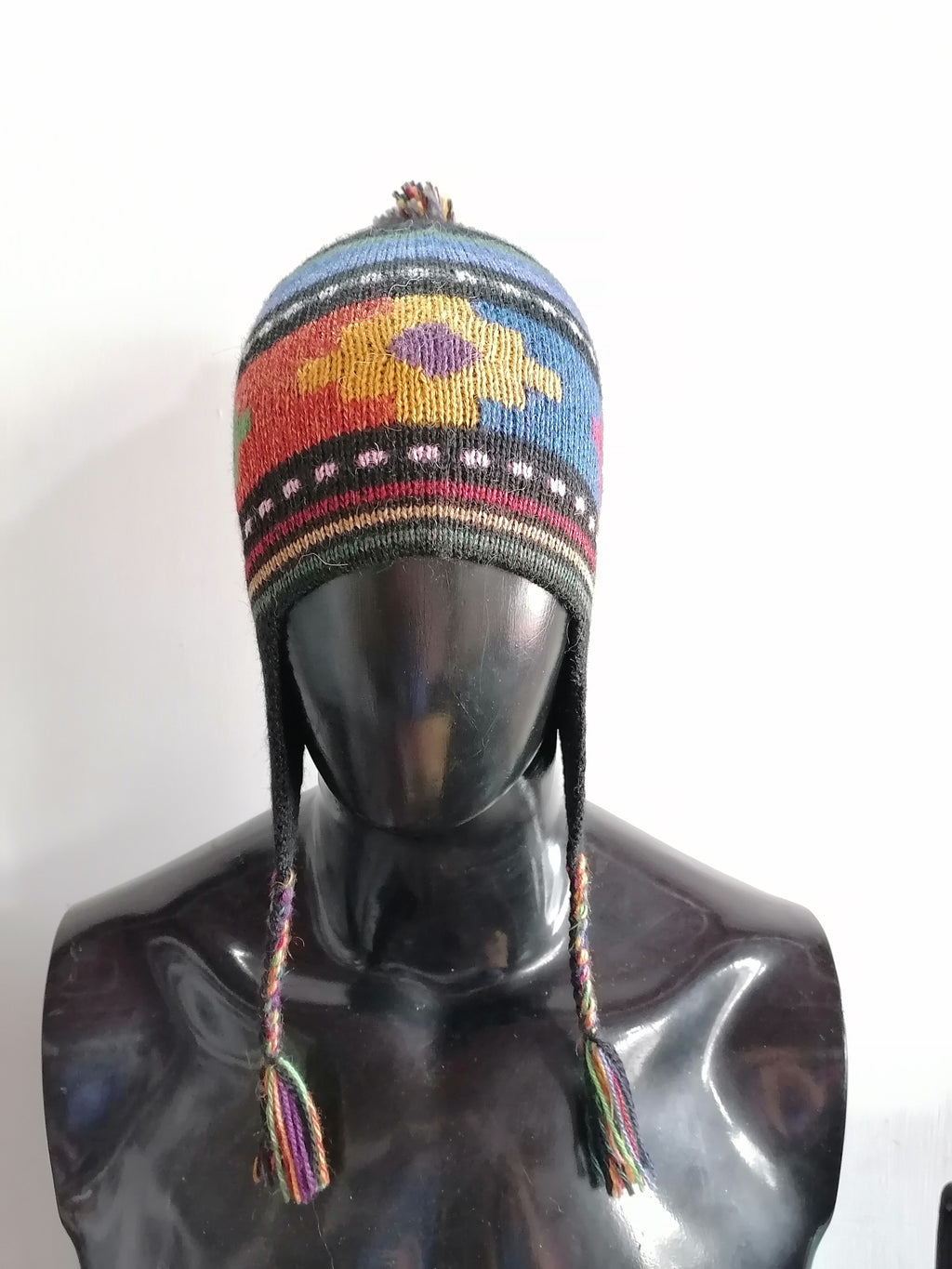 Unisex Knitted Wool Chullo for Warm Winter in Cusco with Inca Chakana