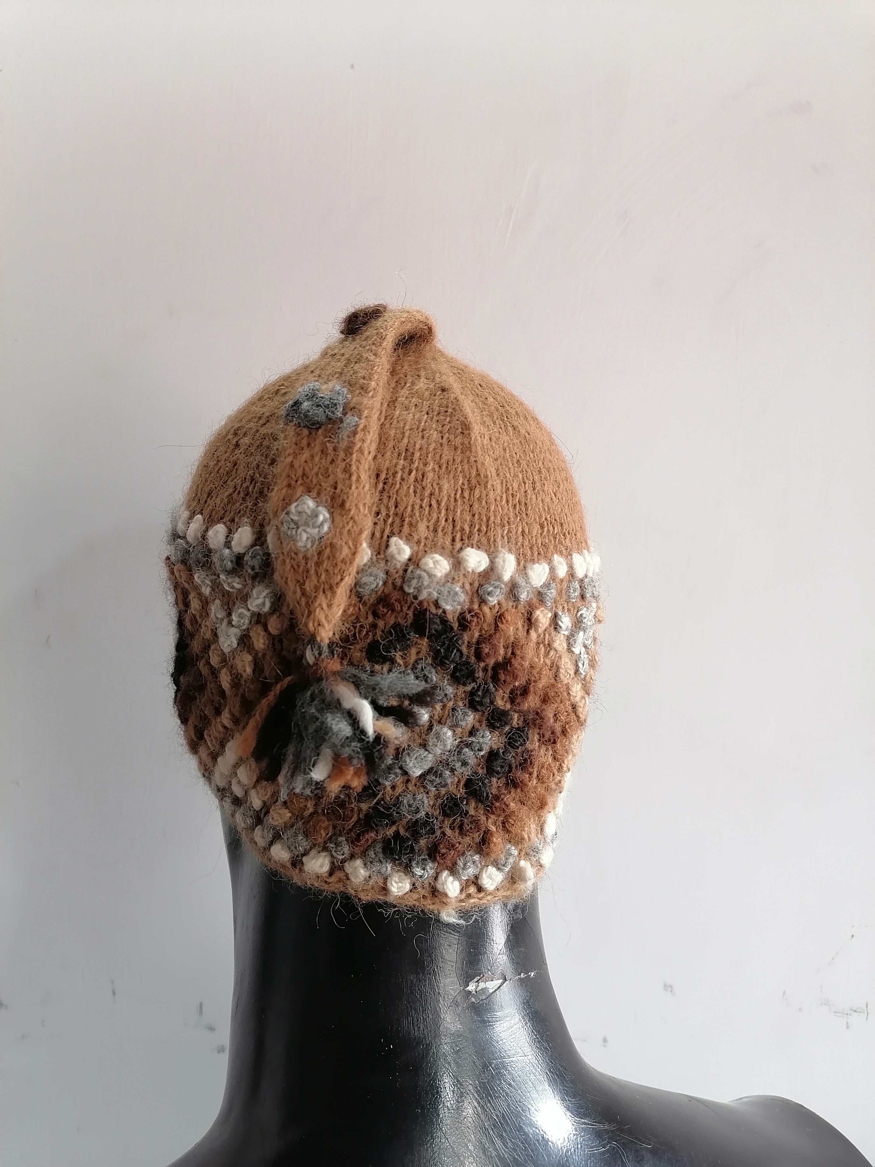 Unisex Hand-Knitted Alpaca Wool Chullo for Winter Warmth