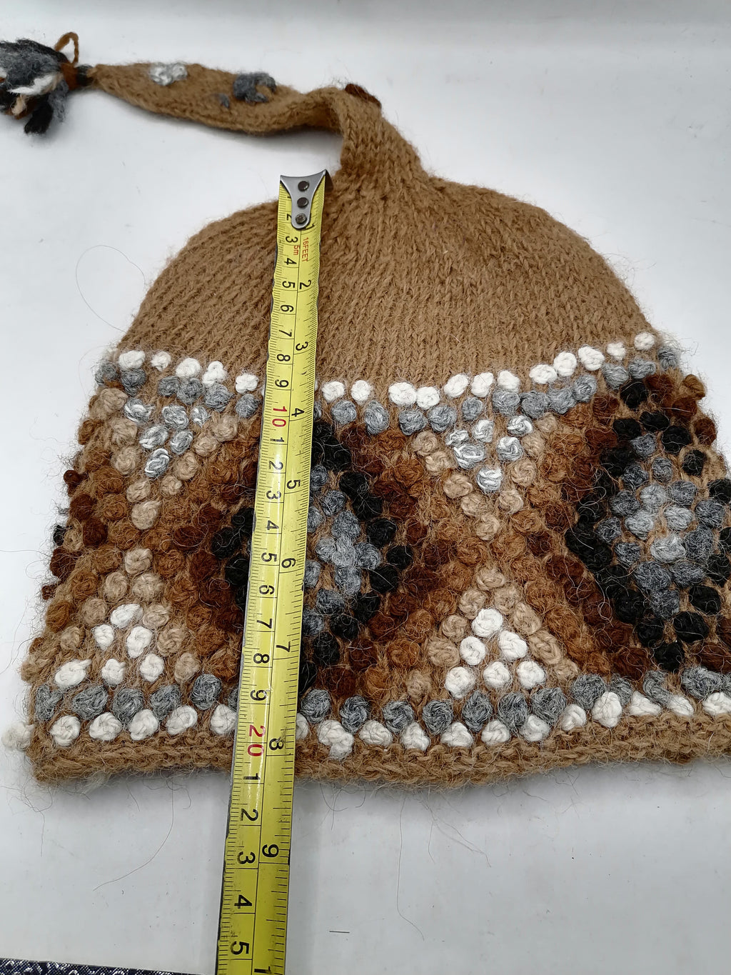 Unisex Hand-Knitted Alpaca Wool Chullo for Winter Warmth