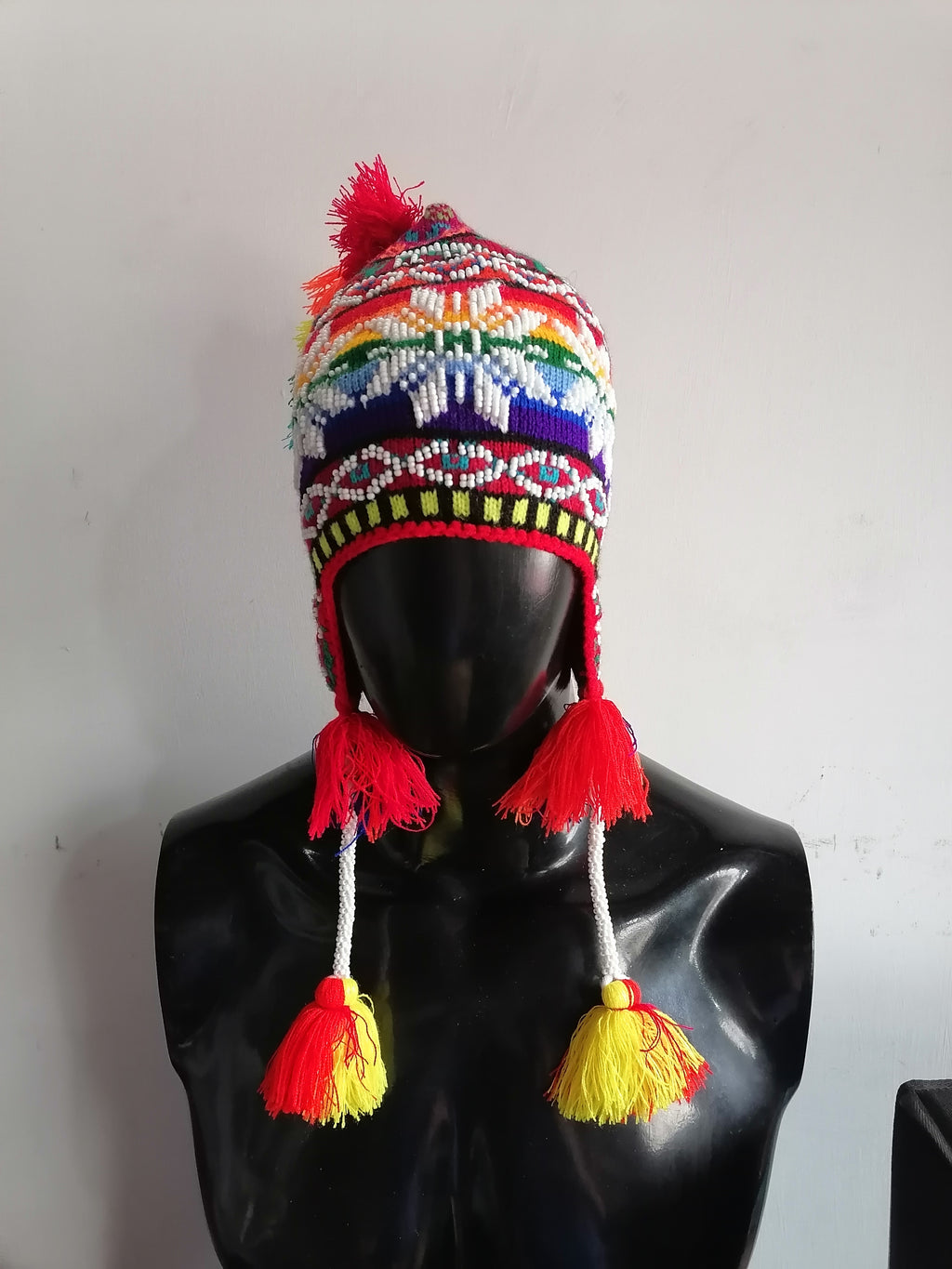 Unisex Knitted Wool Chullo for Warm Winter in Cusco