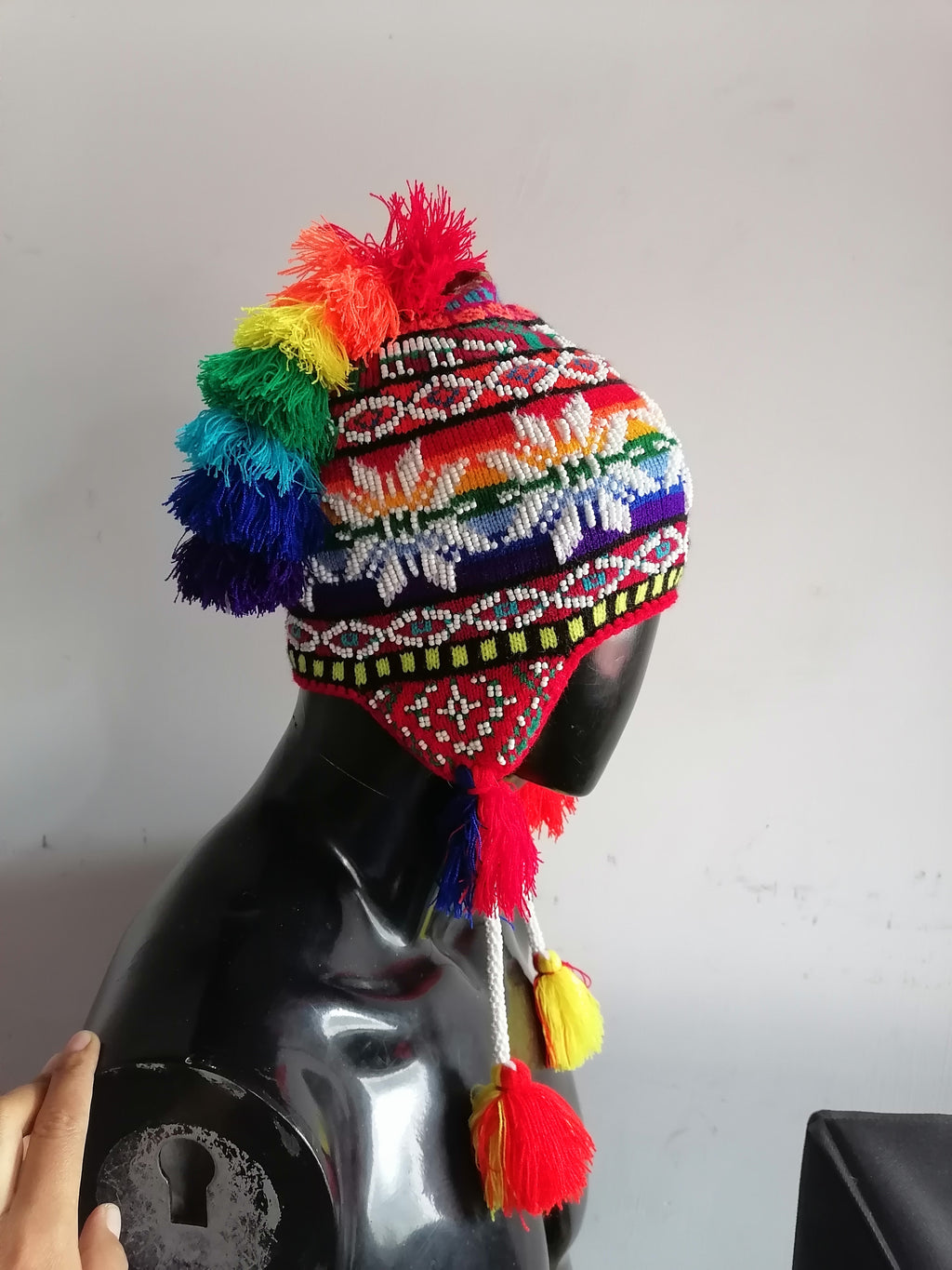 Unisex Knitted Wool Chullo for Warm Winter in Cusco