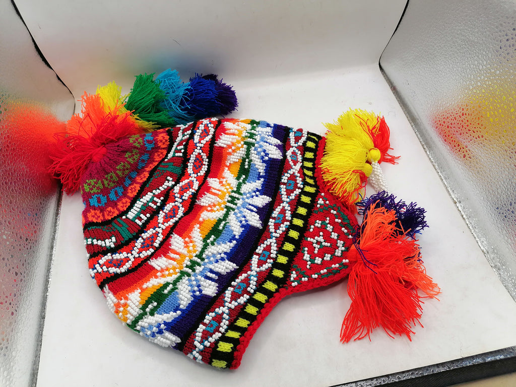Unisex Knitted Wool Chullo for Warm Winter in Cusco