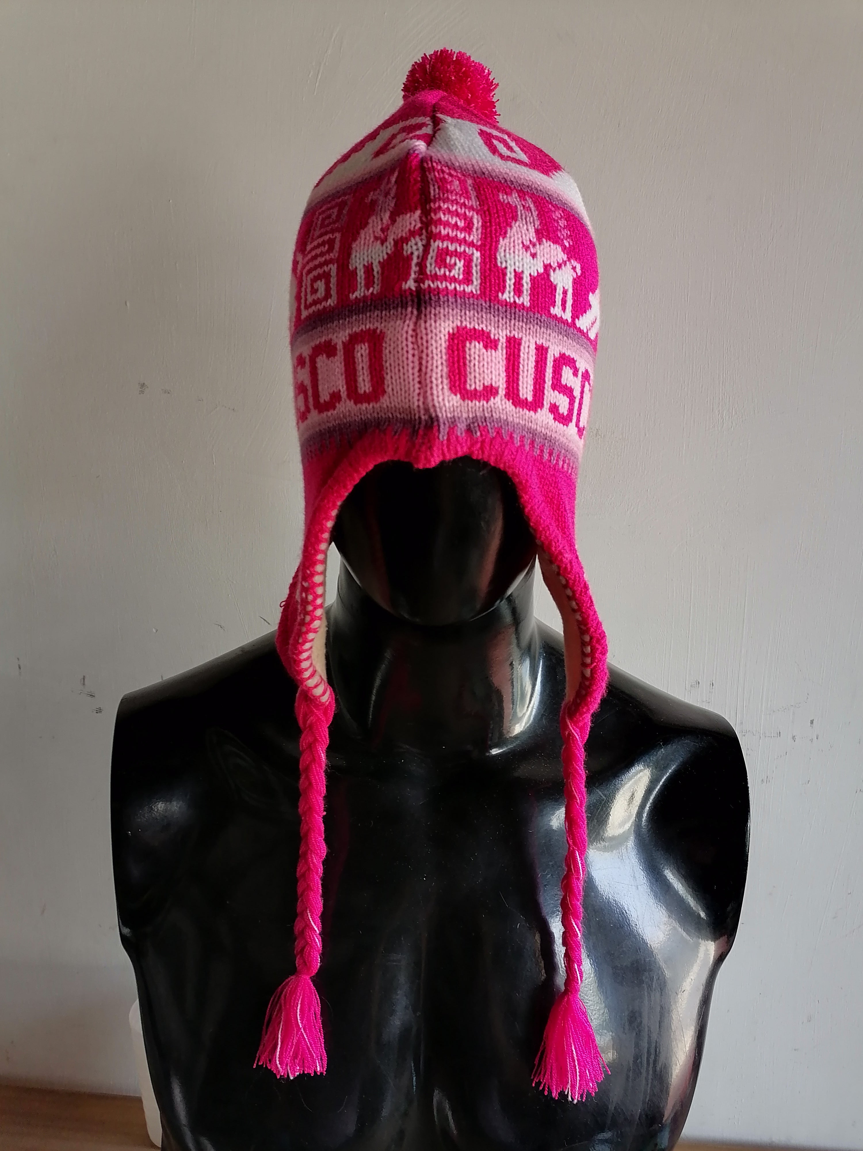 Unisex Knitted Wool Chullo for Warm Winter in Cusco