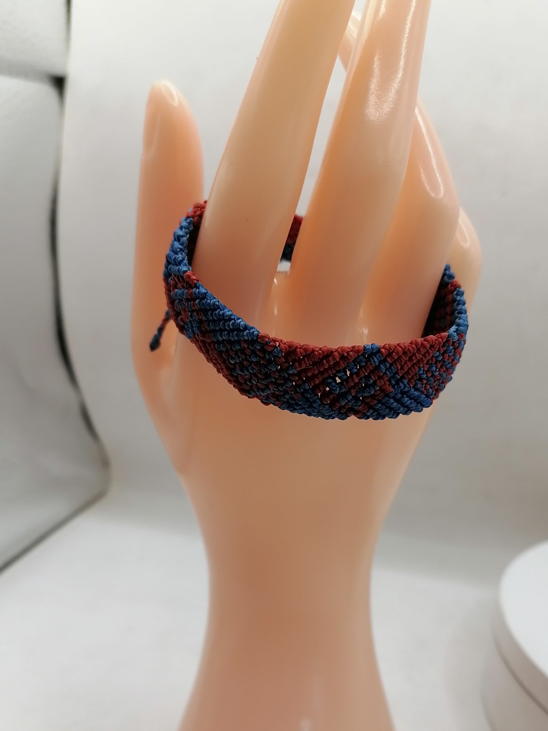 Unisex Macramé Thread Woven Bracelet Andean Crafts