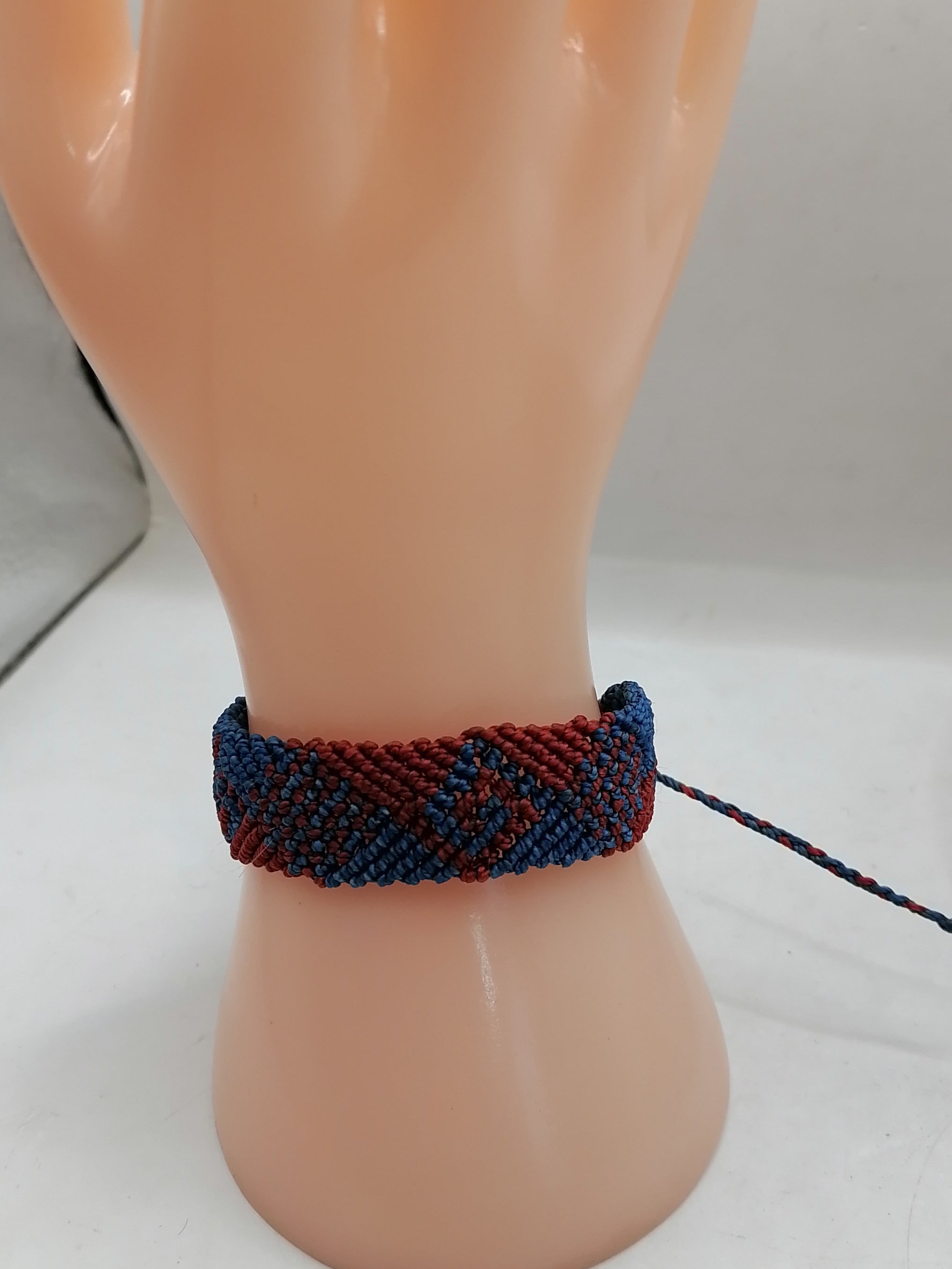 Unisex Macramé Thread Woven Bracelet Andean Crafts