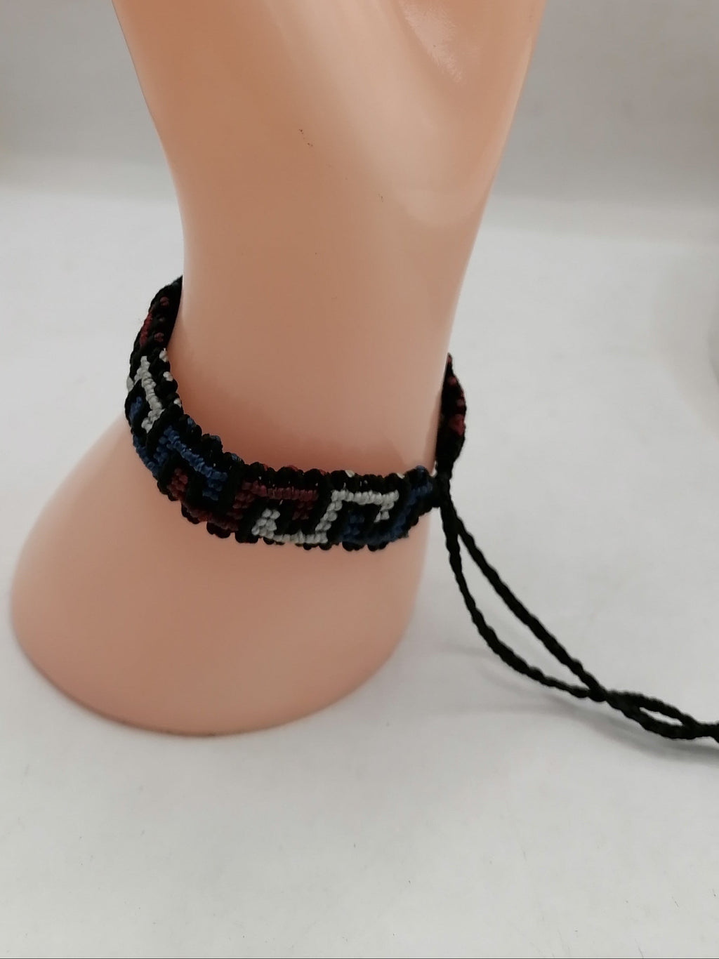 Unisex Macrame Bracelet, Andean Labyrinth Design, Peruvian Handicraft from Cusco