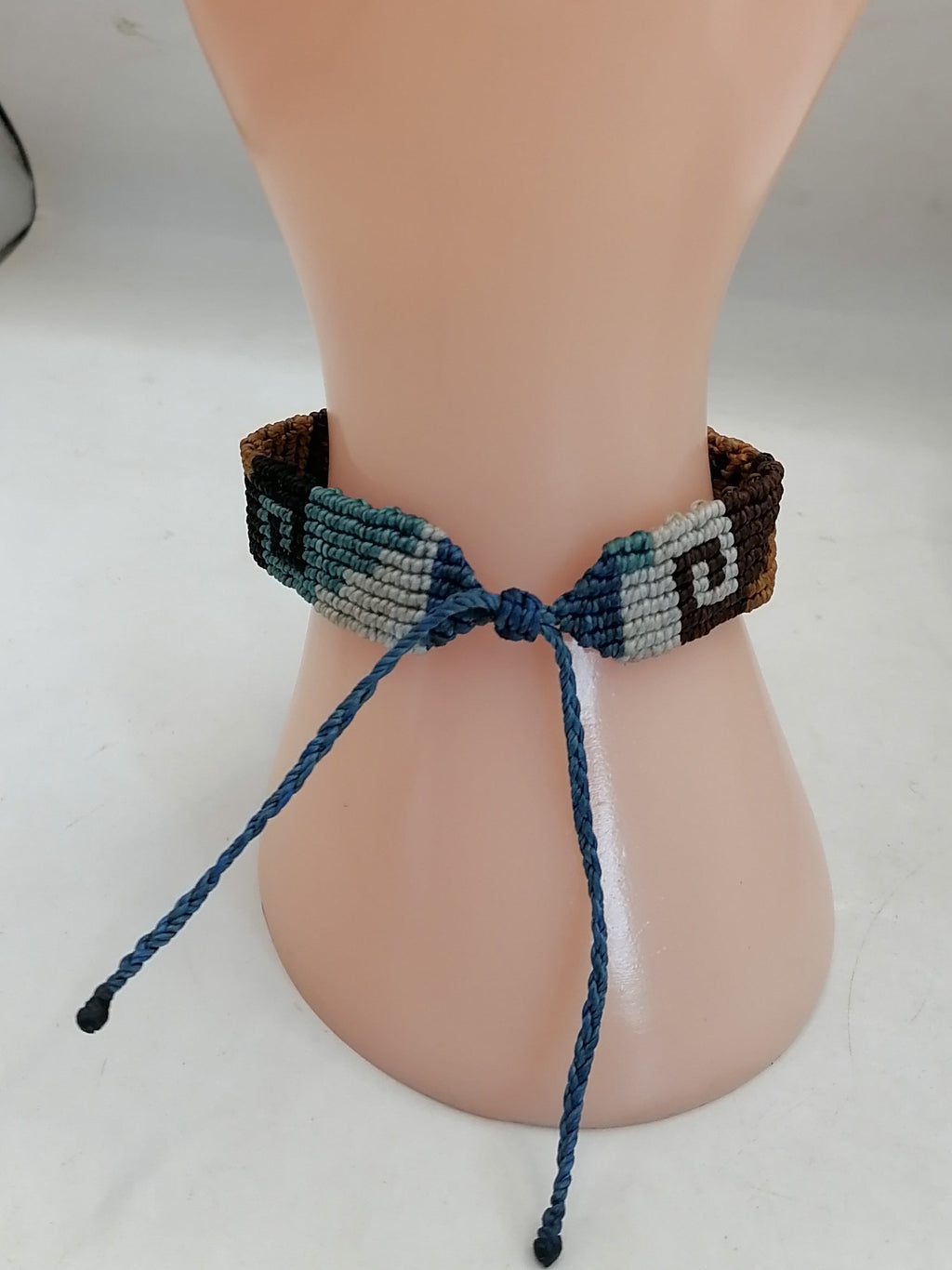 Women's Woven Macrame Bracelet with Labyrinth Designs - Peruvian Handicraft