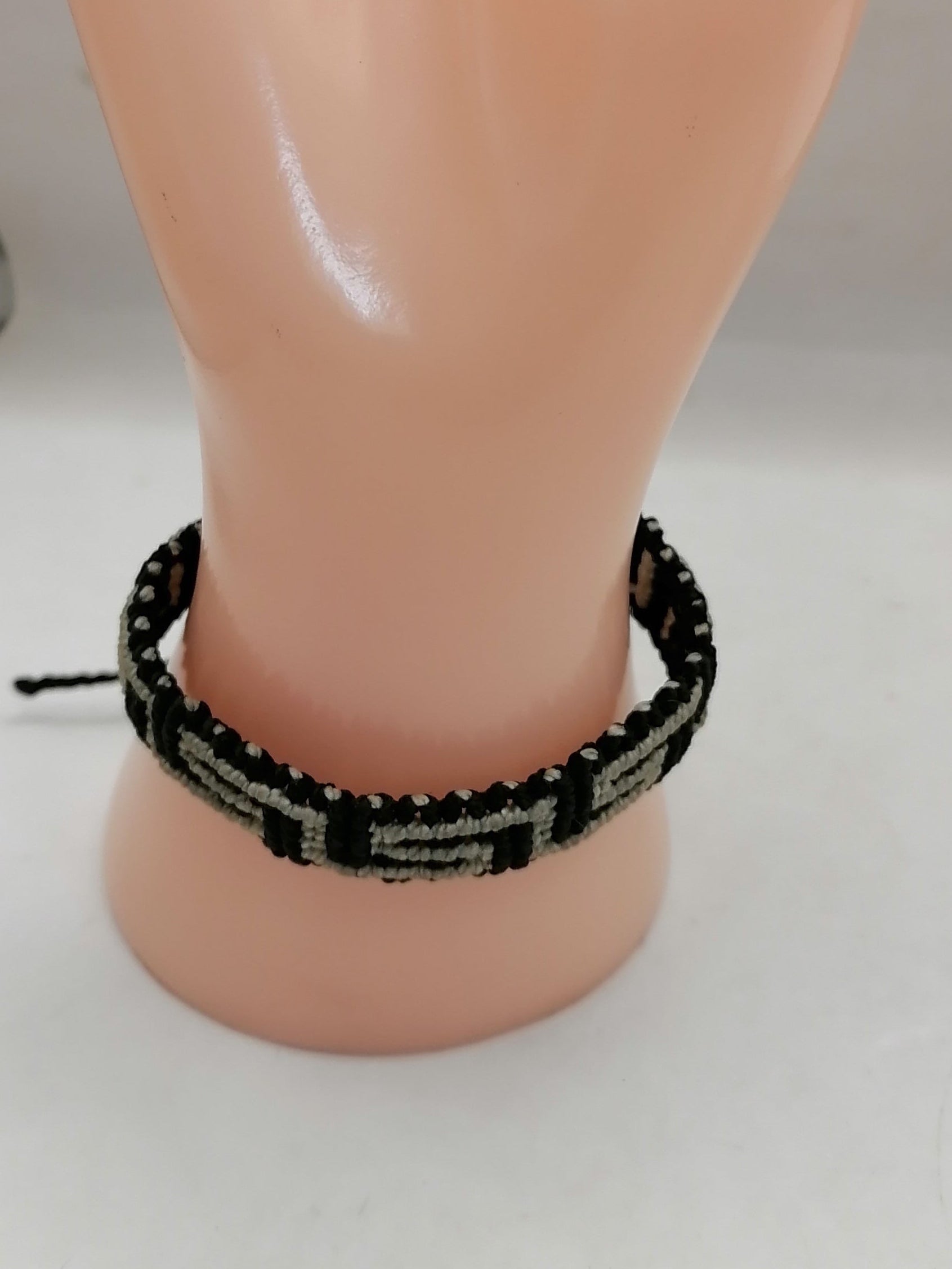 Women's Woven Macrame Thread Bracelet, Peruvian Handicraft, Cusco