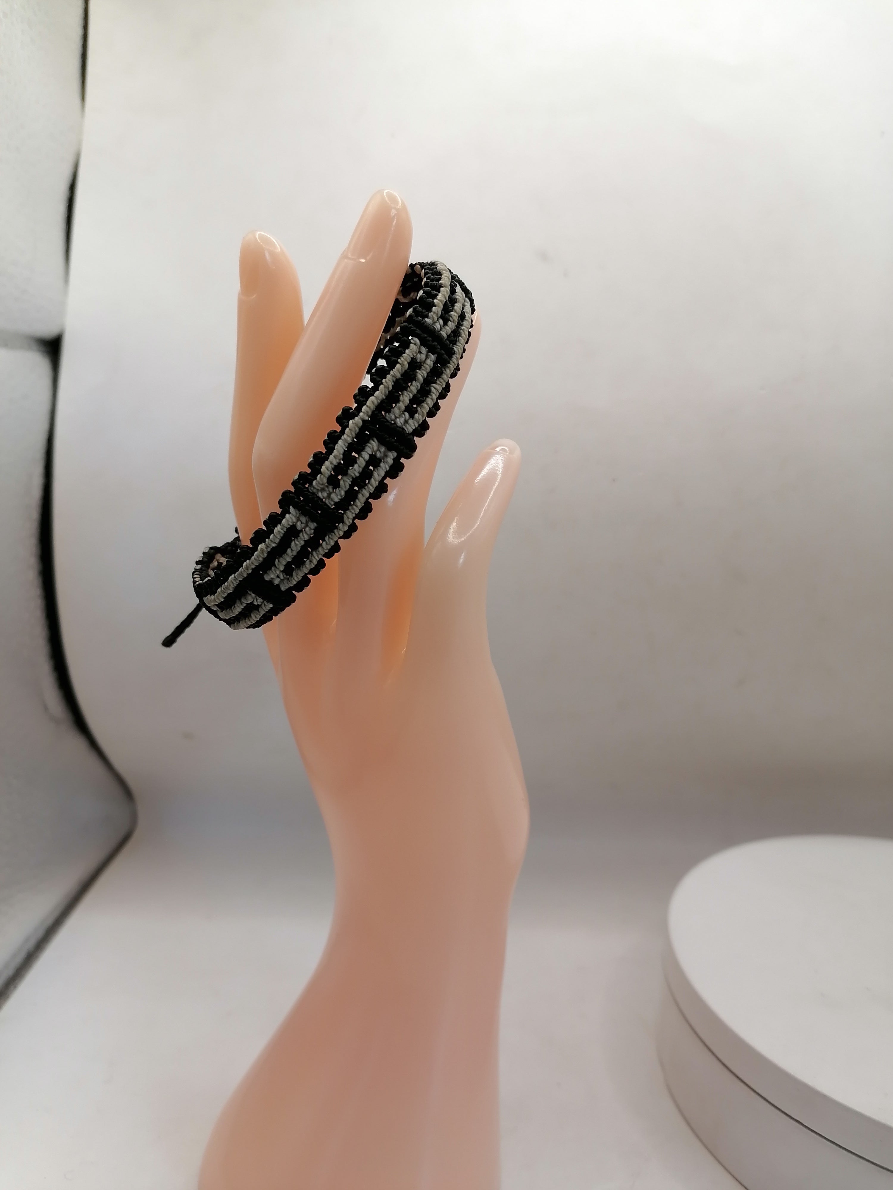 Women's Woven Macrame Thread Bracelet, Peruvian Handicraft, Cusco