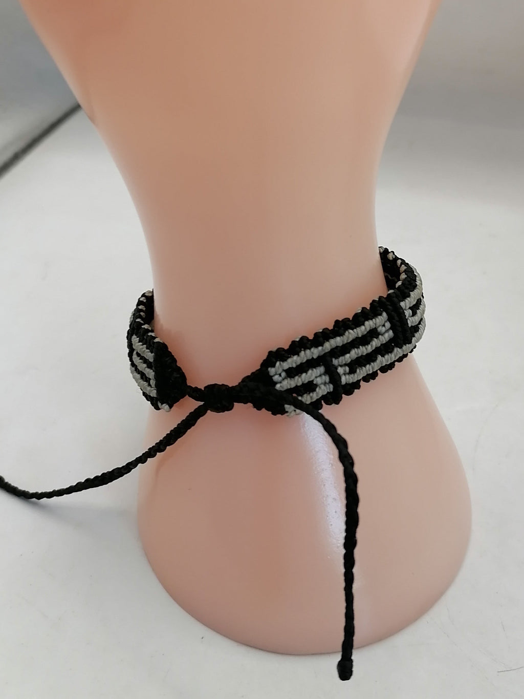 Women's Woven Macrame Thread Bracelet, Peruvian Handicraft, Cusco