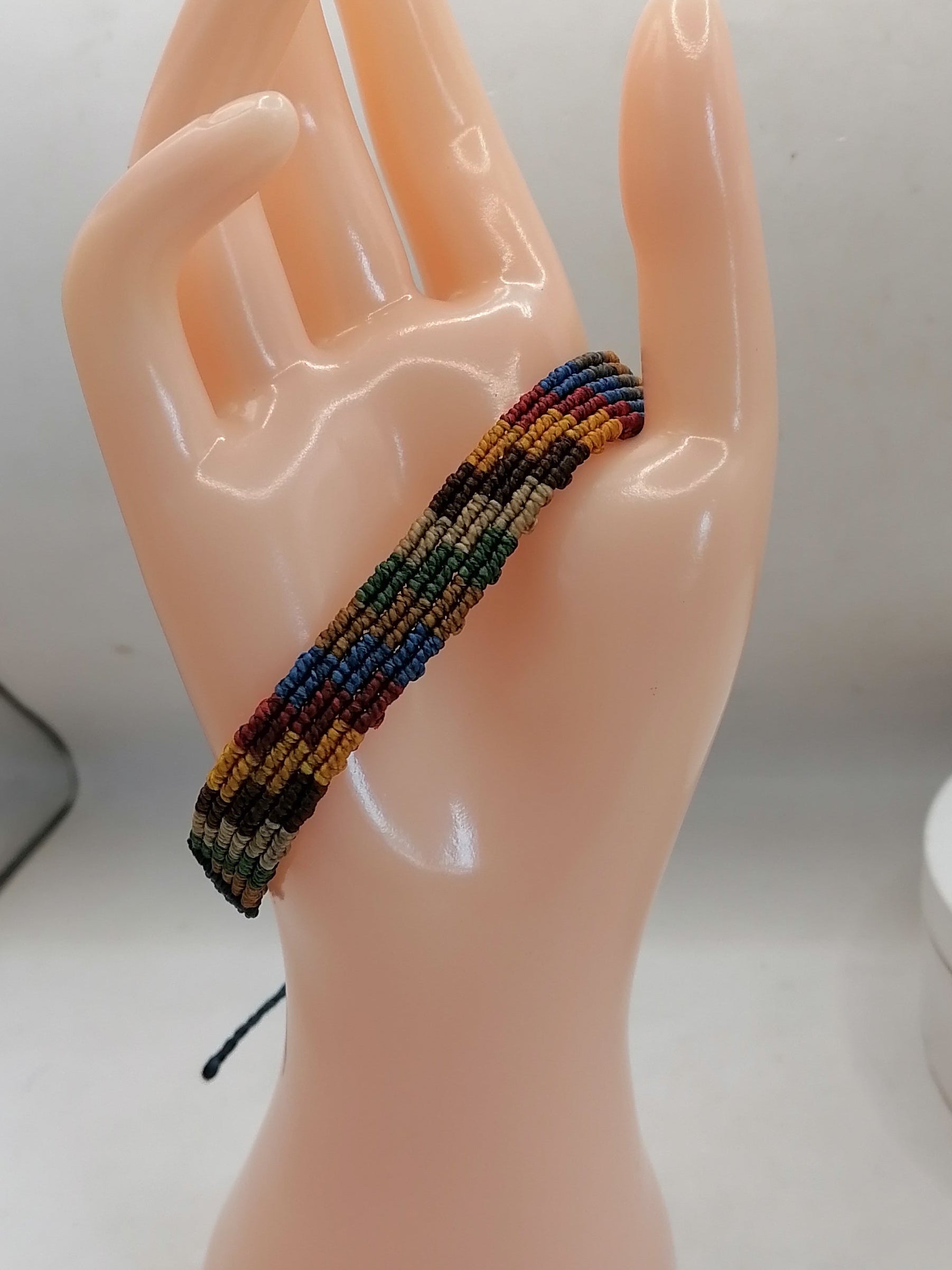Unisex Bracelet Woven Macrame Thread Geometric DesignS