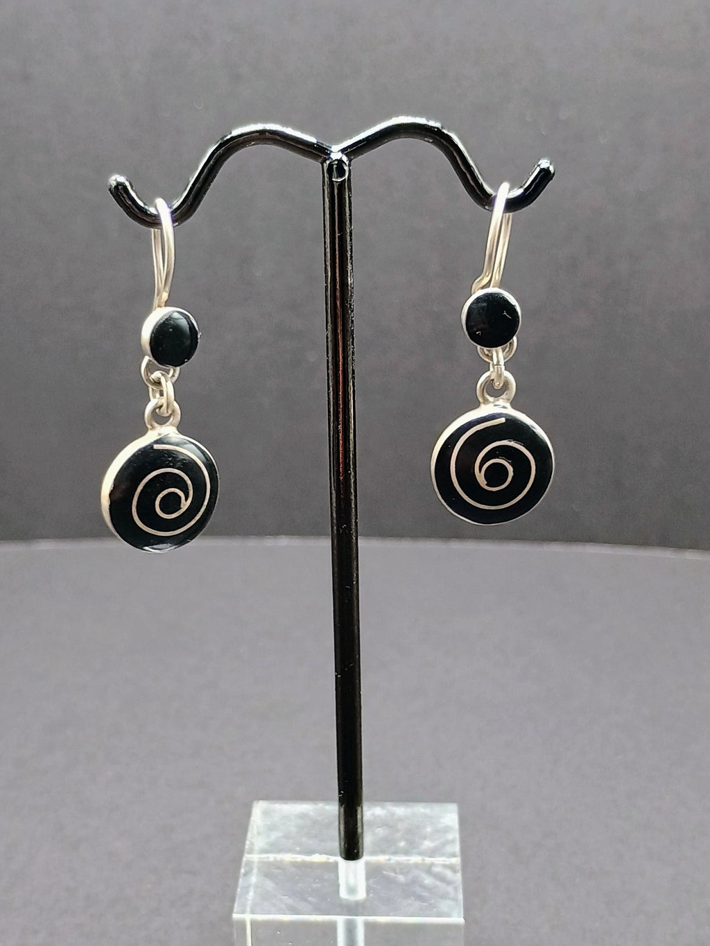 Women's Earrings in 950 Sterling Silver with Inlaid Stone, Inspired by the Inca Pachamama