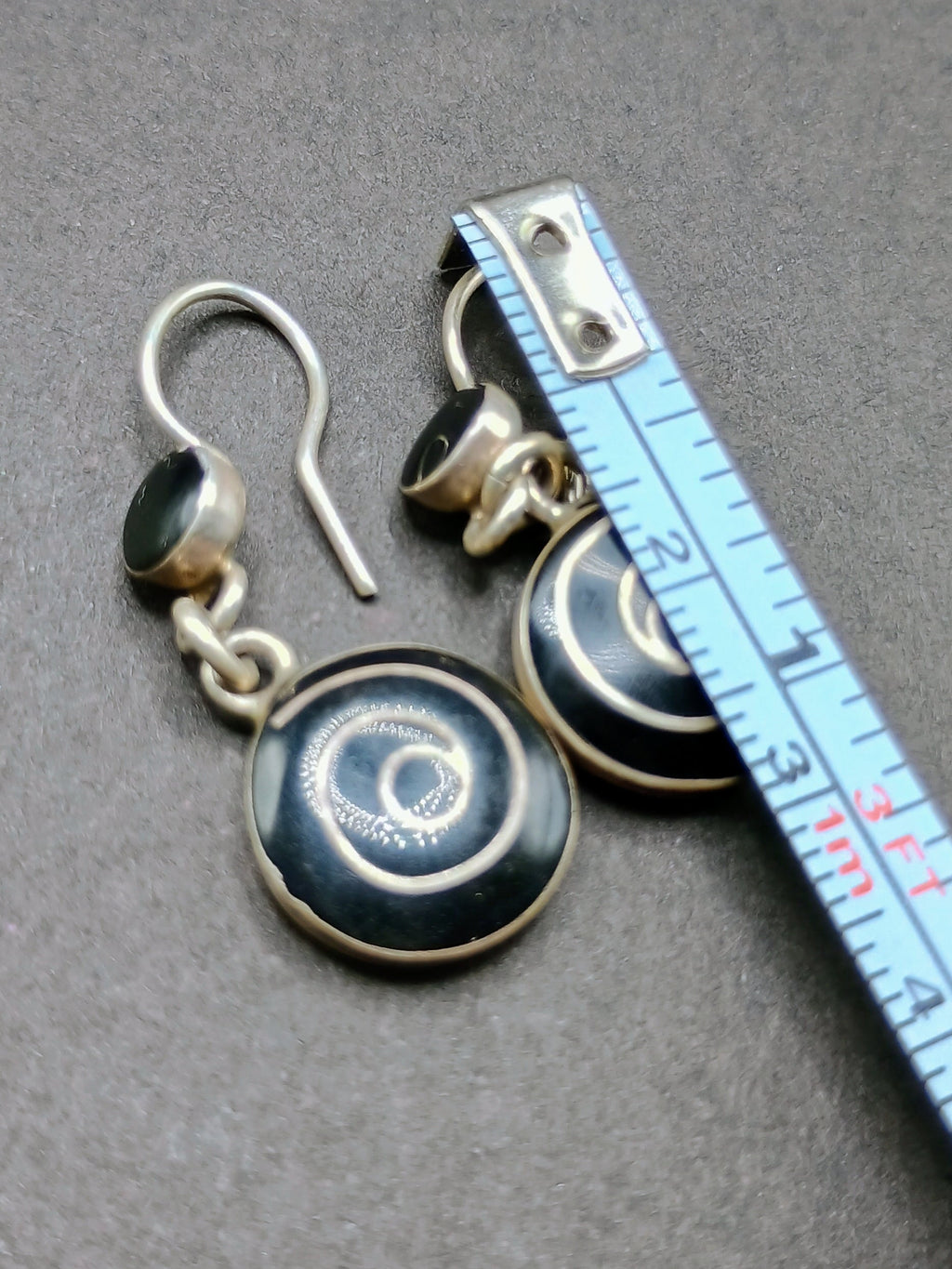 Women's Earrings in 950 Sterling Silver with Inlaid Stone, Inspired by the Inca Pachamama