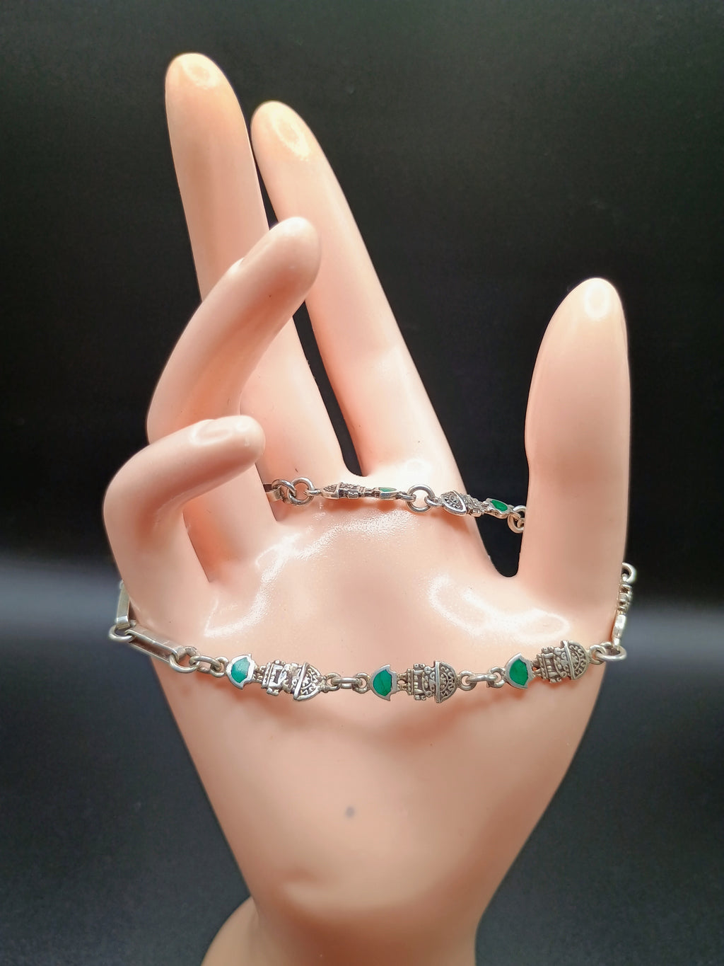 Unisex Handmade Bracelet in 950 Sterling Silver with Tumi Design and Inlaid Stone