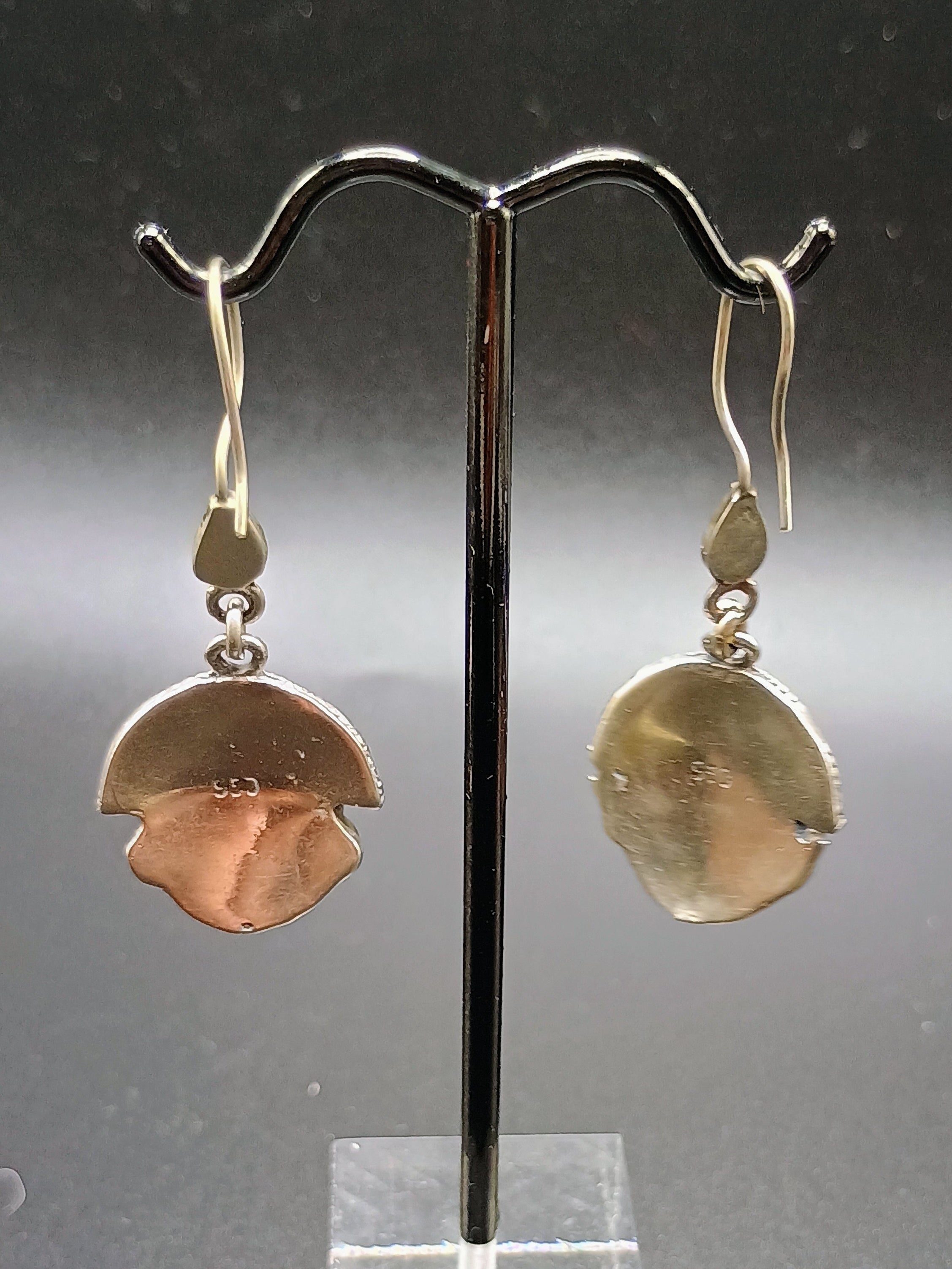 Women's Earrings in 950 Sterling Silver, Inca Tumi Design with Inlaid Stone