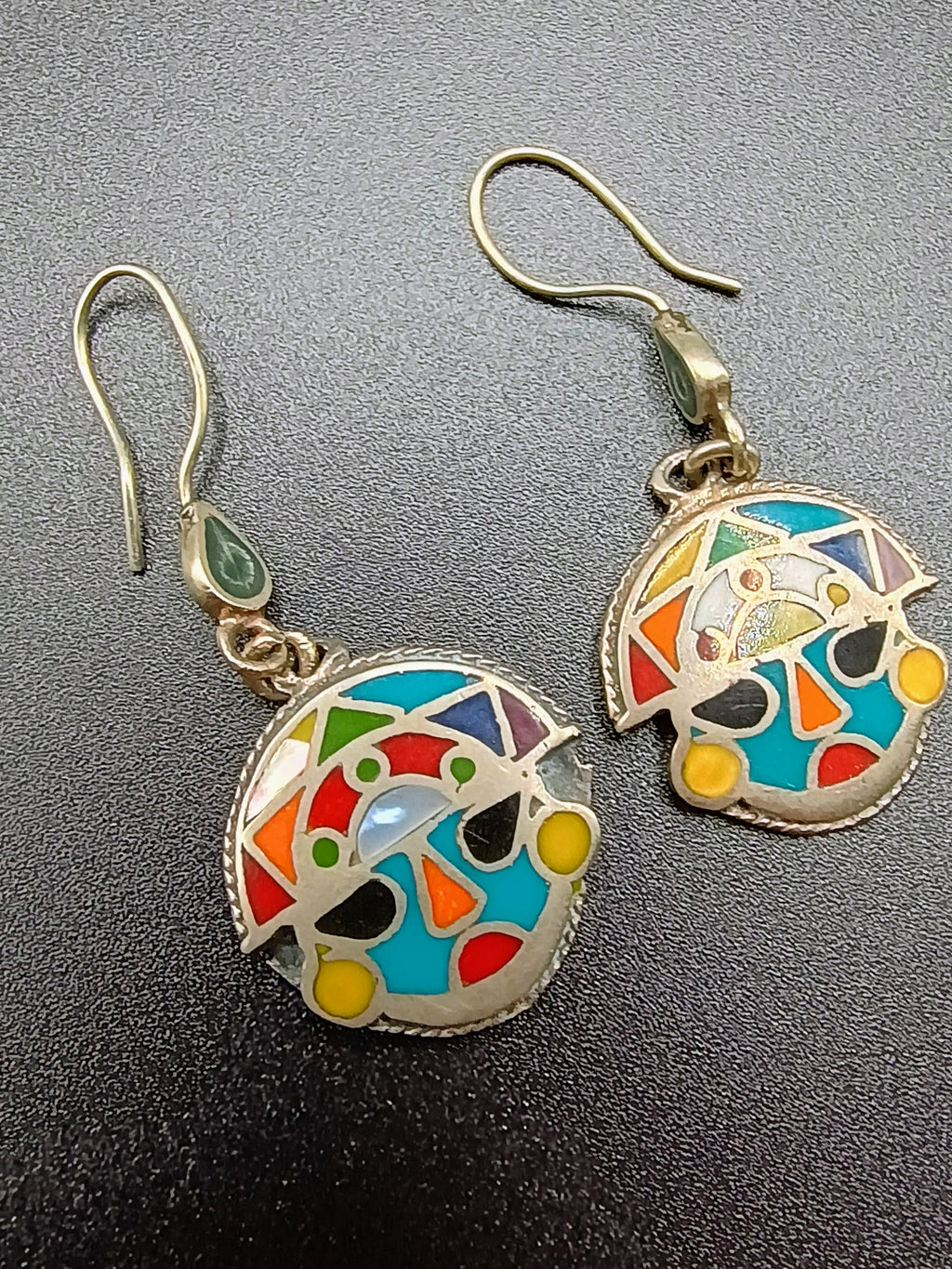 Women's Earrings in 950 Sterling Silver, Inca Tumi Design with Inlaid Stone
