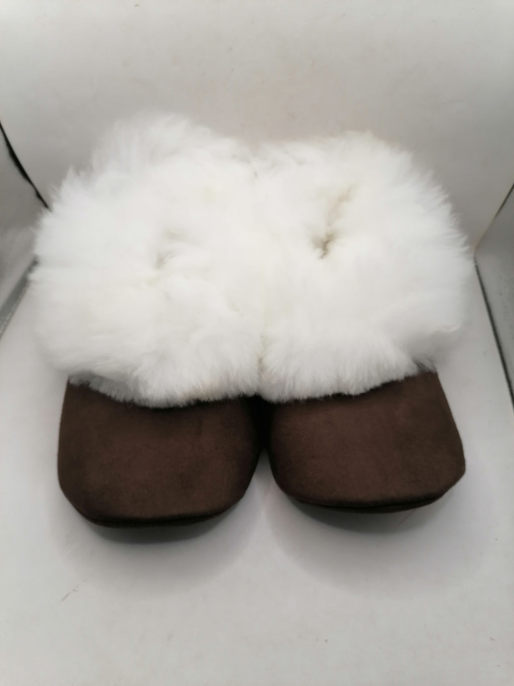 Unisex Handmade Alpaca Leather Slippers
