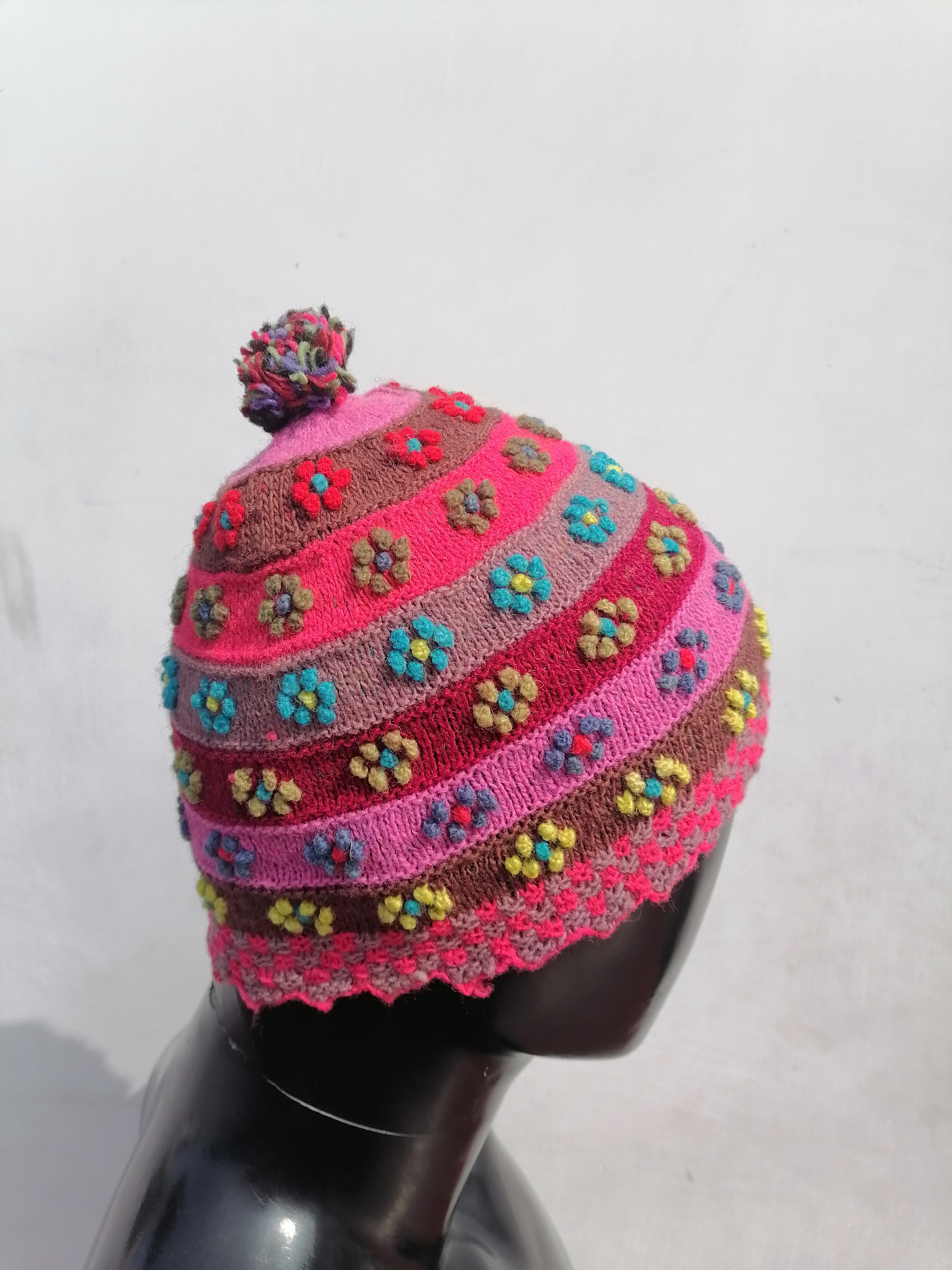 Unisex Multicolor Hand-Knitted Sheep's Wool Hat with Natural Dyes