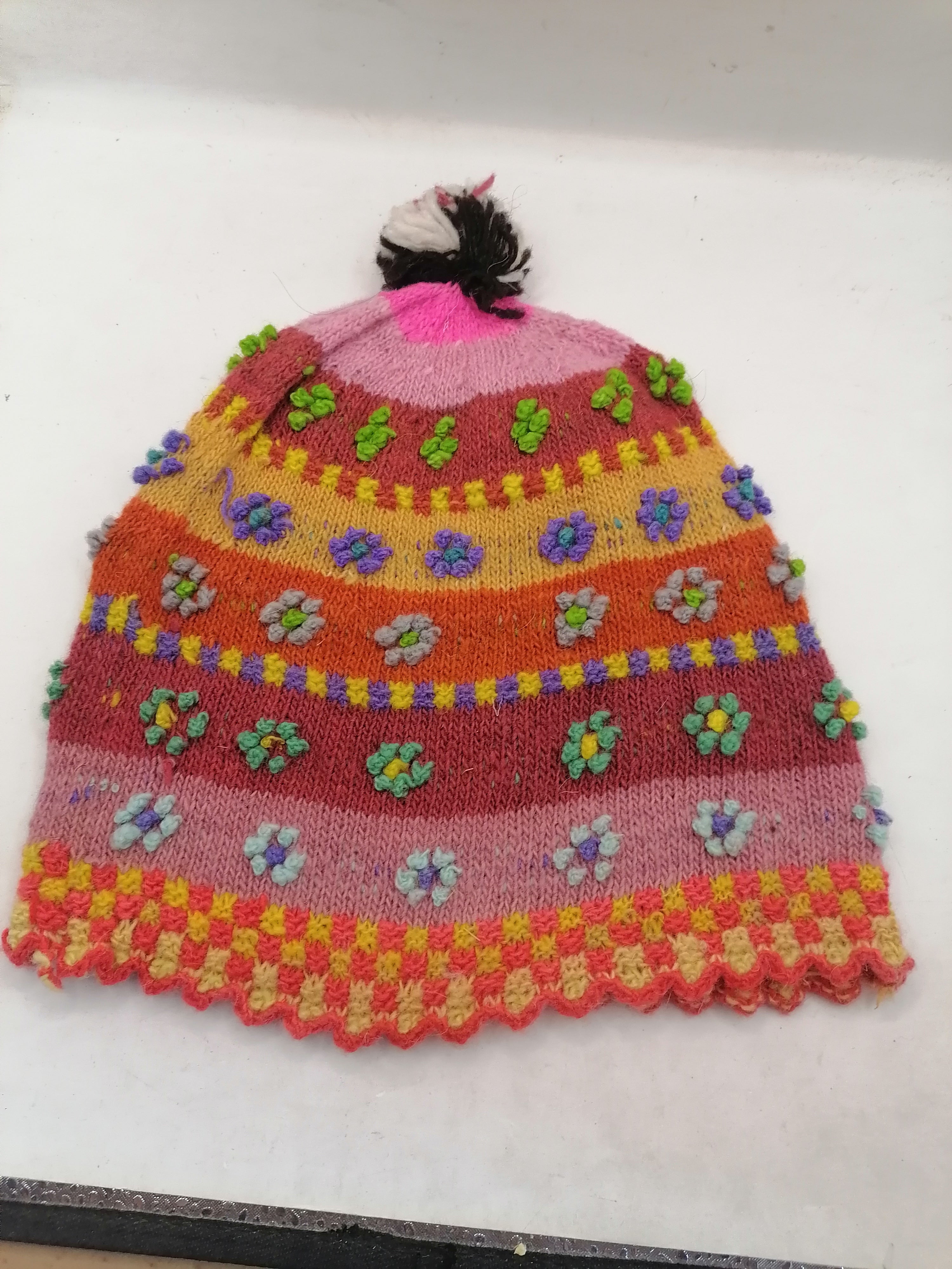 Unisex Knitted Wool Chullo for Warm Winter, Multicolor, Cusco