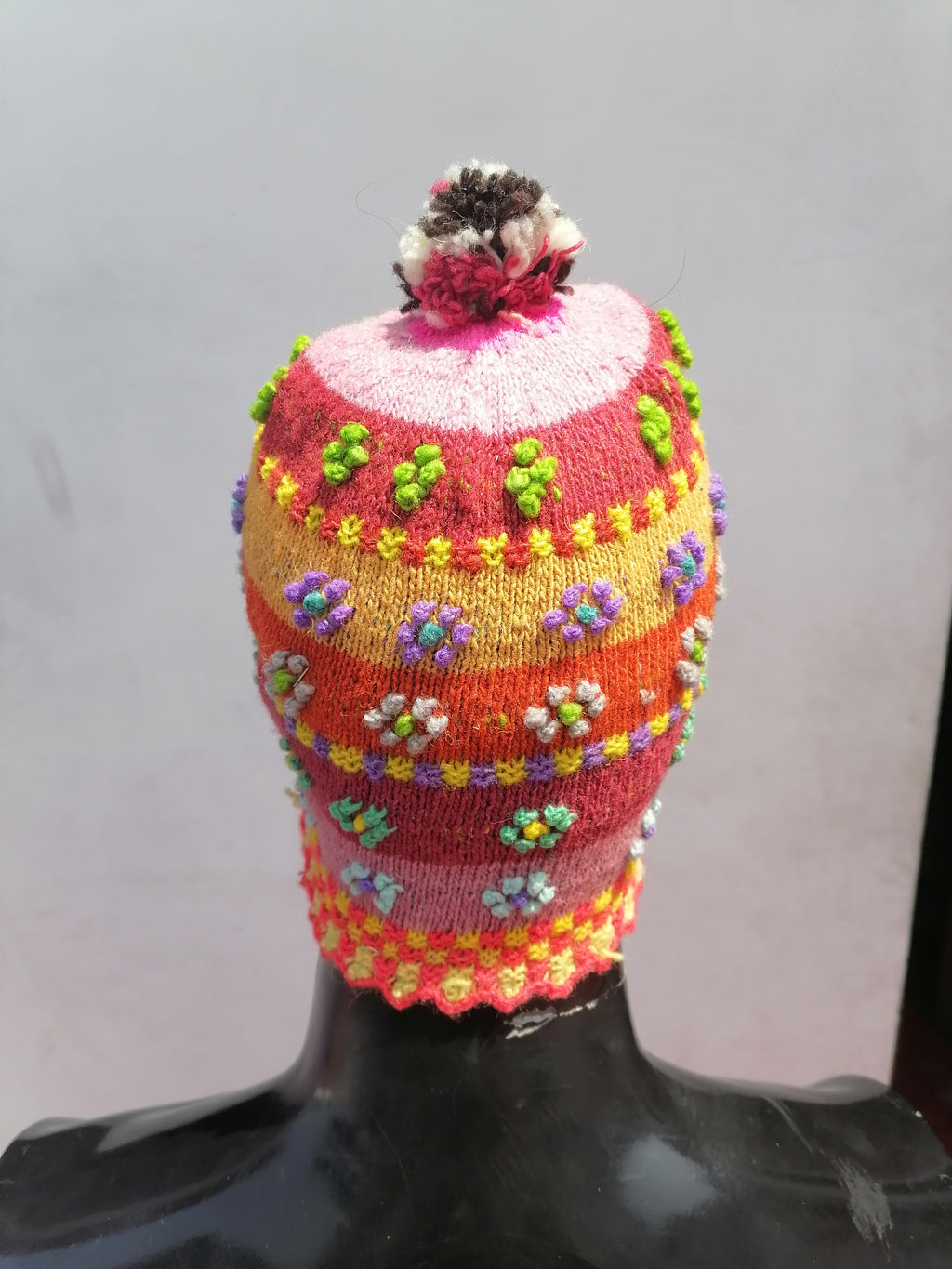 Unisex Knitted Wool Chullo for Warm Winter, Multicolor, Cusco