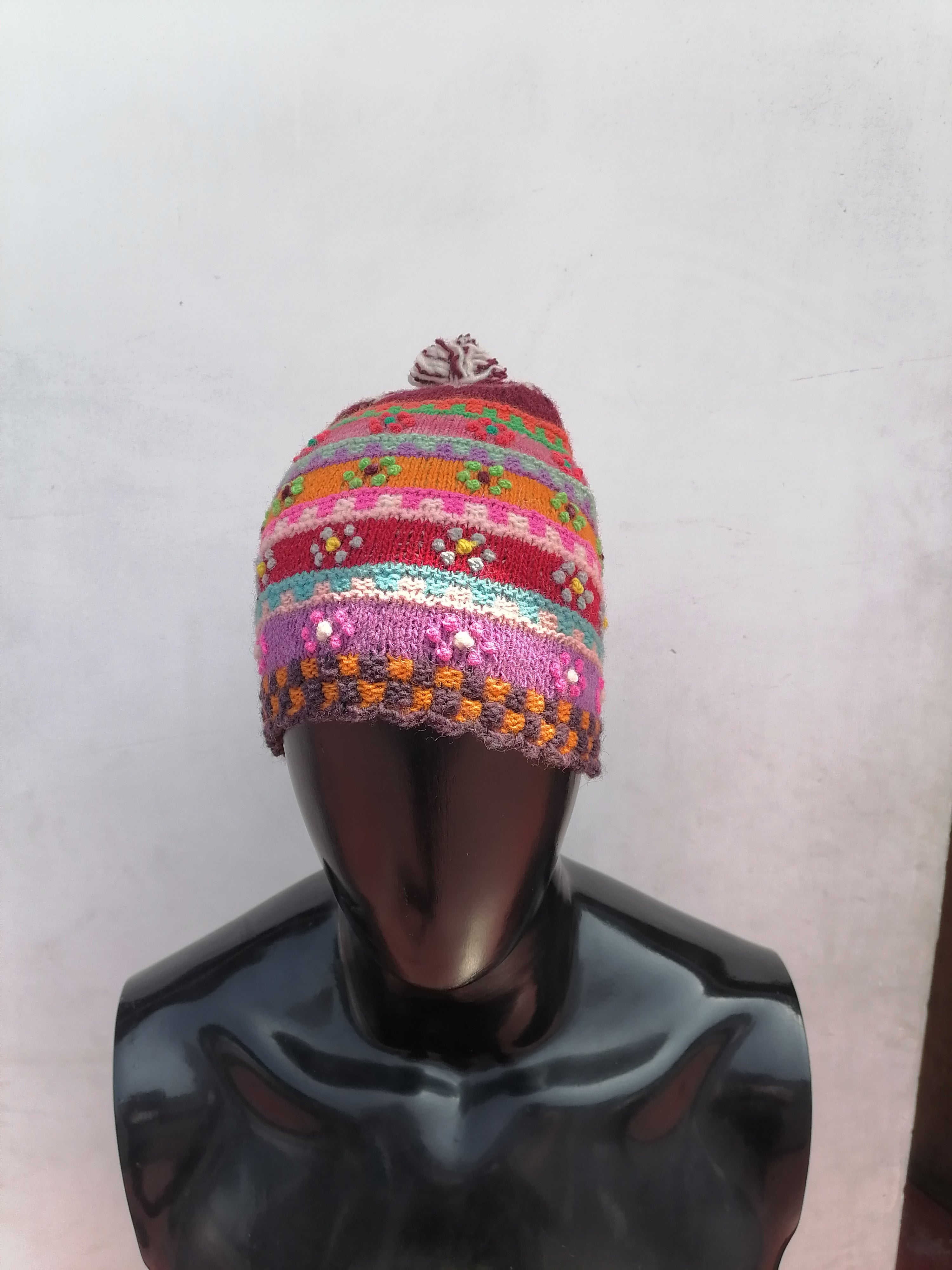 Unisex Knitted Wool Chullo for Warm Winter in Cusco