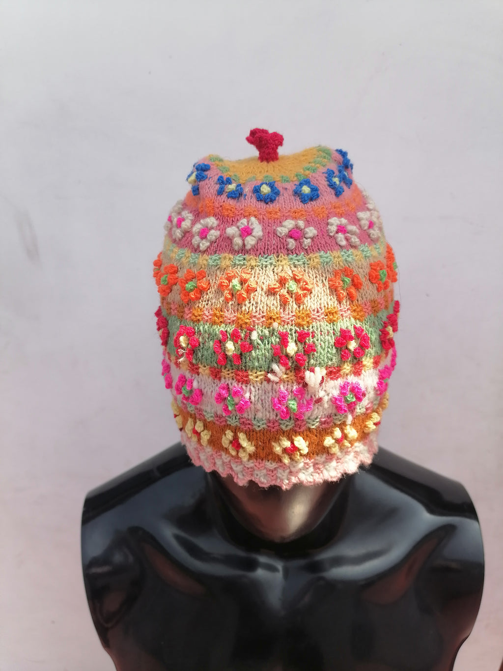Unisex Knitted Wool Chullo for Warm Winter in Cusco