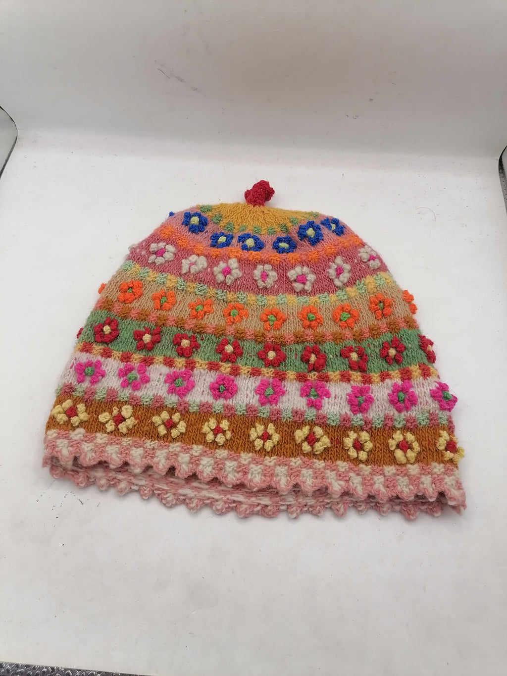 Unisex Knitted Wool Chullo for Warm Winter in Cusco