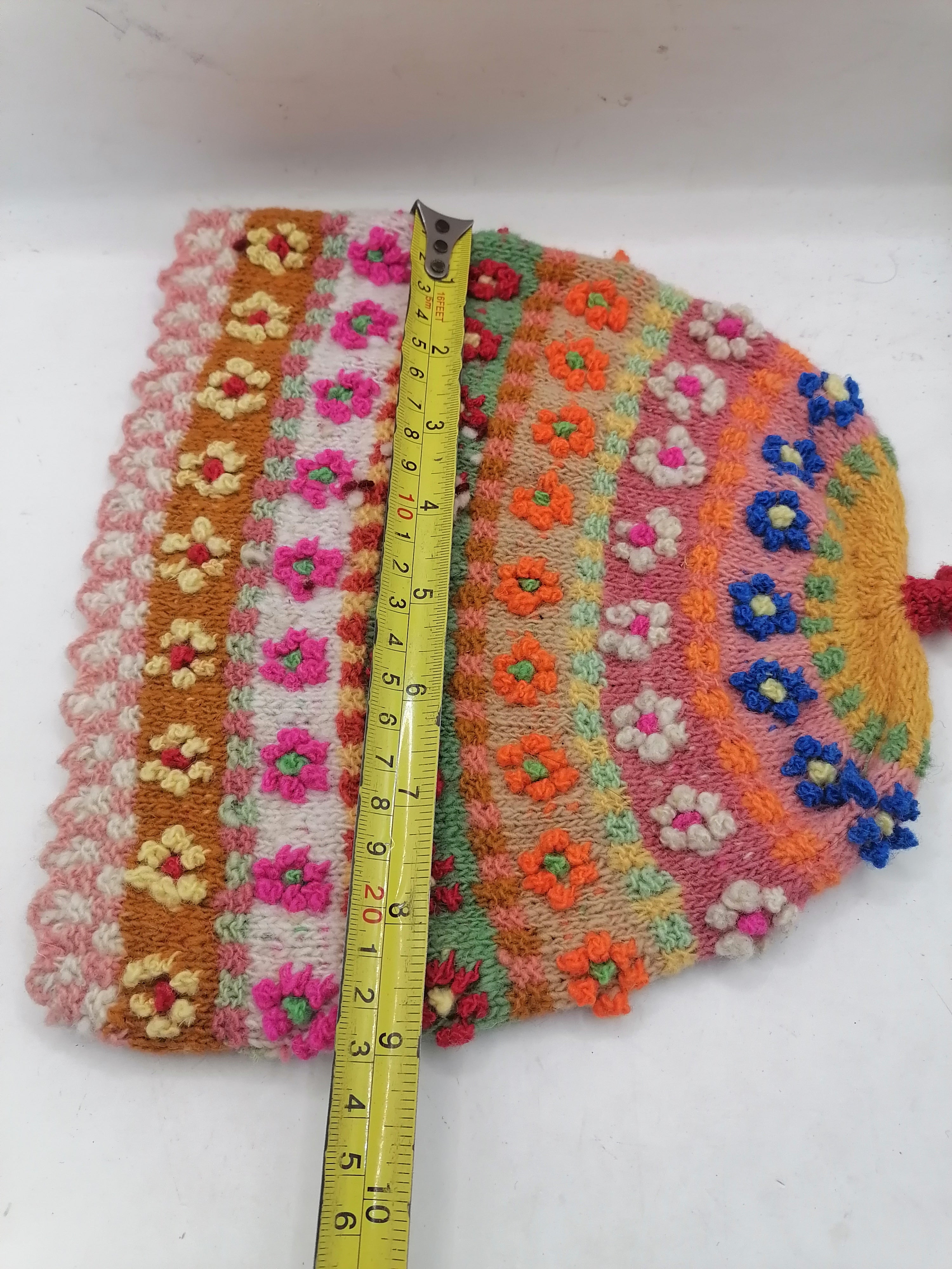 Unisex Knitted Wool Chullo for Warm Winter in Cusco