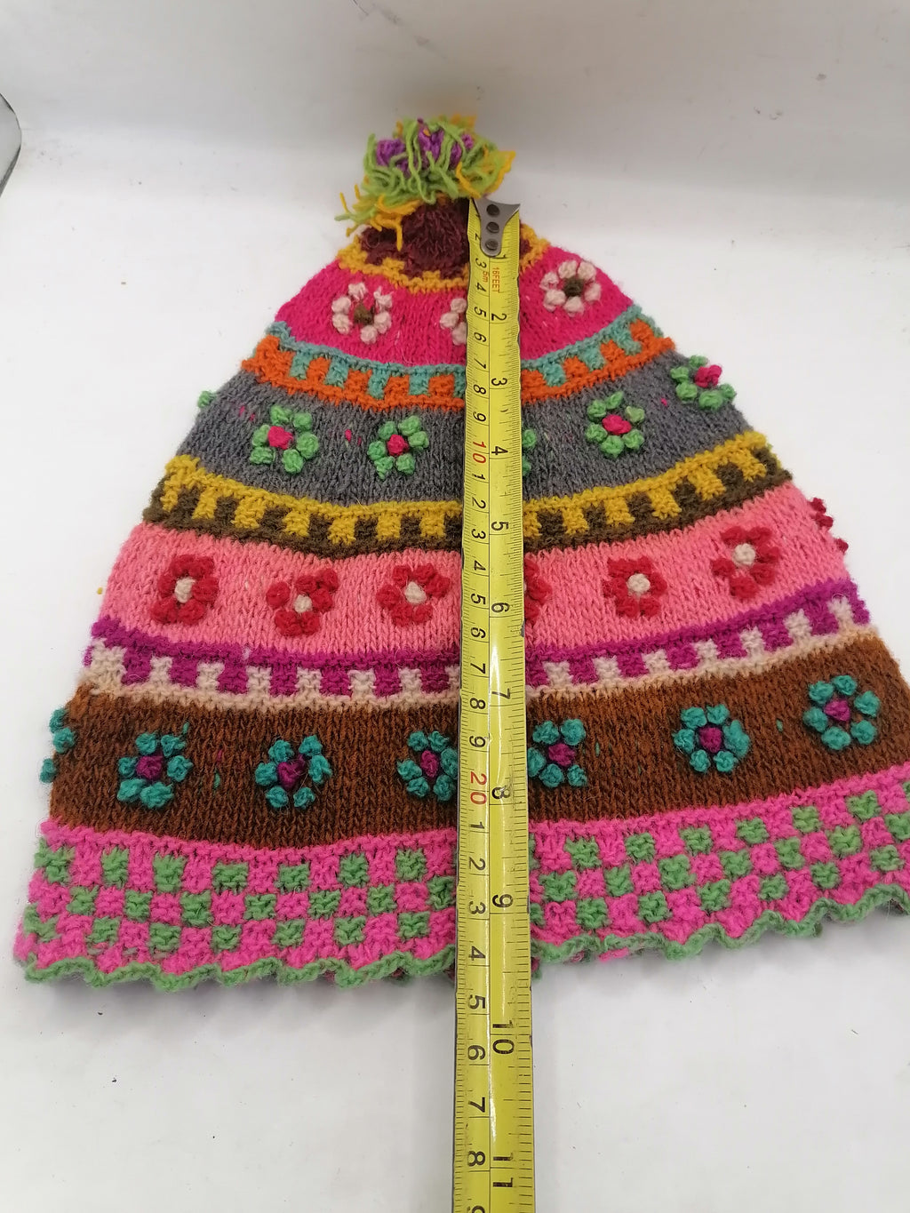 Unisex Knitted Wool Chullo for Warm Winter in Cusco