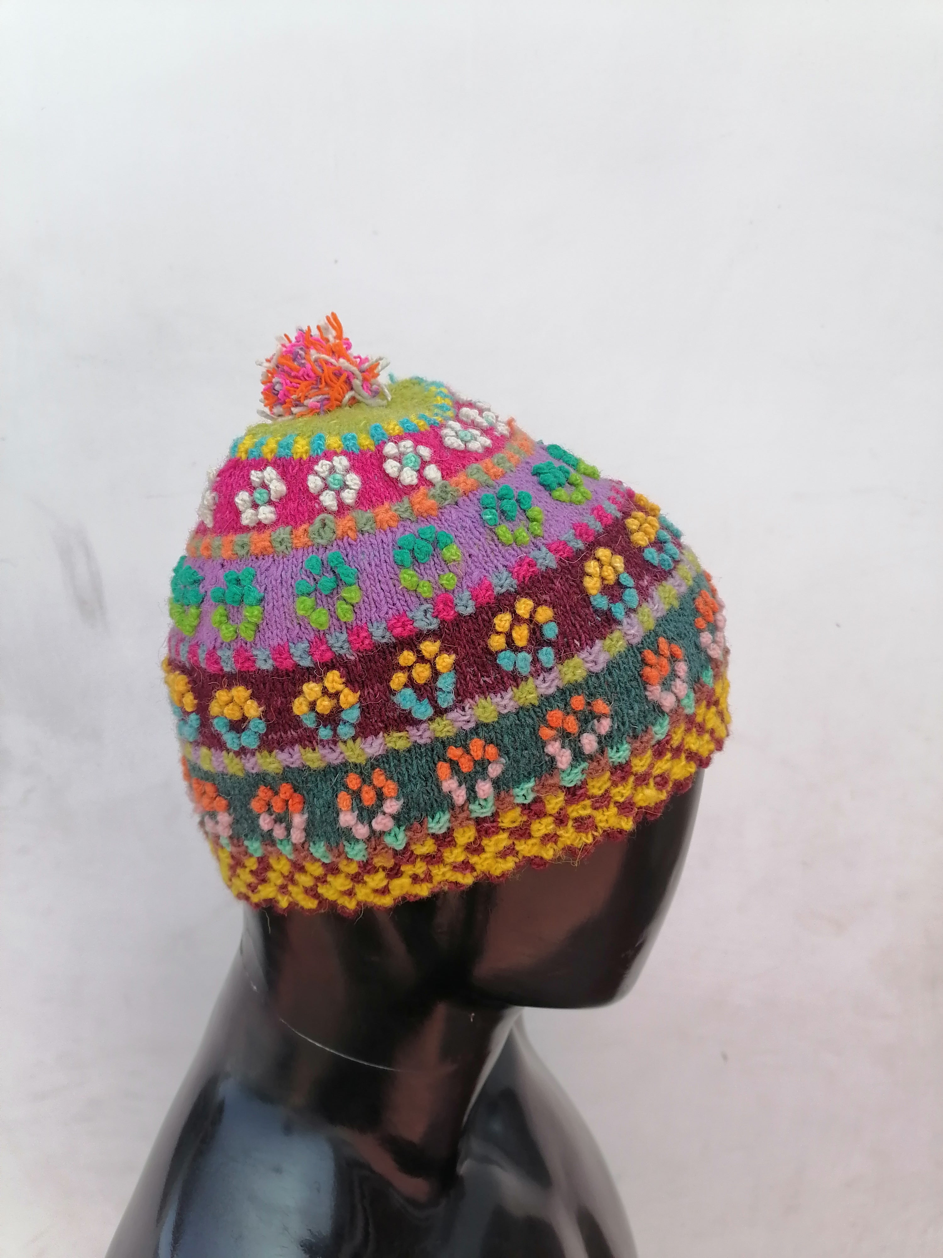 Unisex Knitted Sheep Wool Chullo for Winter Warm Cusco
