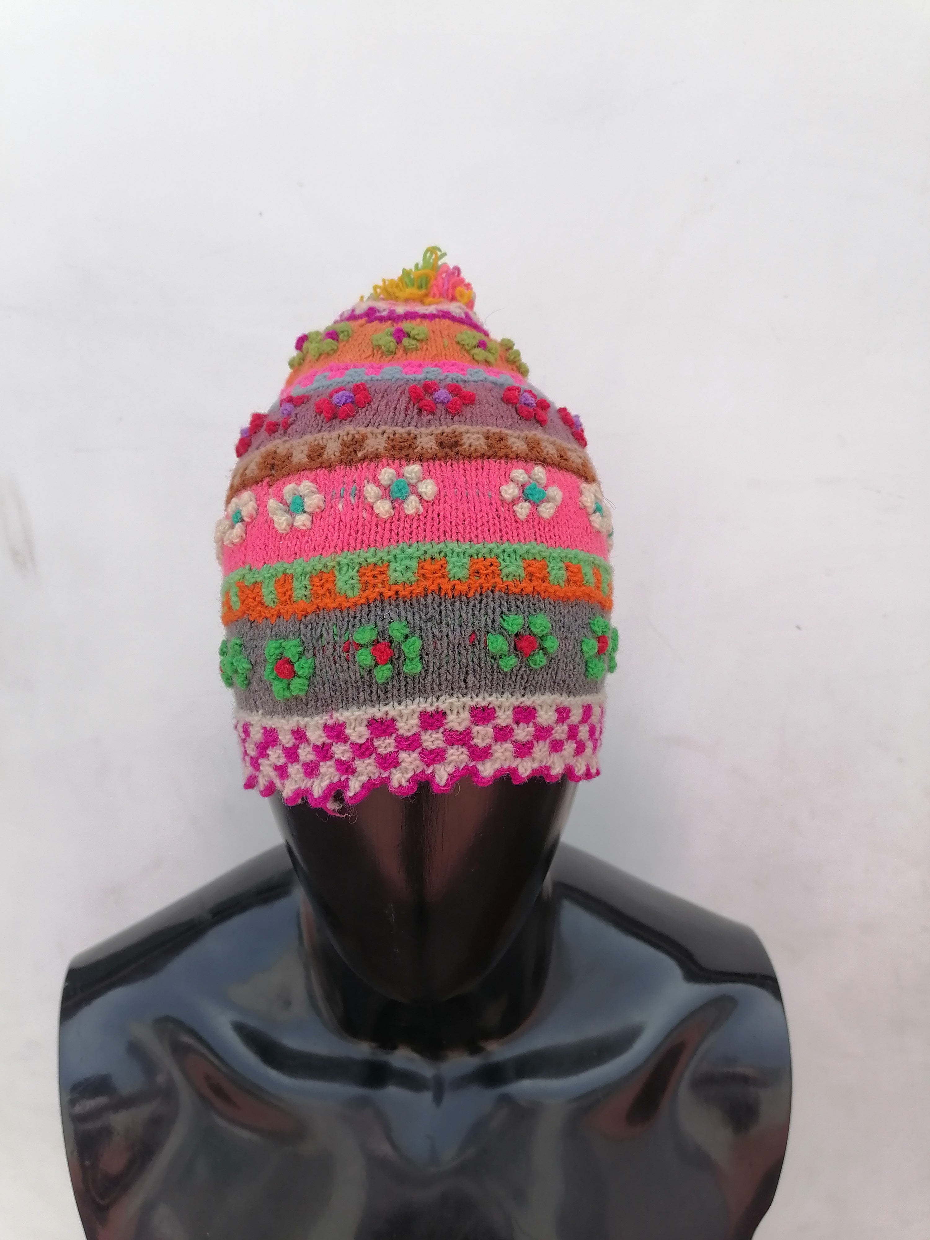 Unisex Knitted Sheep Wool Chullo for Winter Warm Cusco