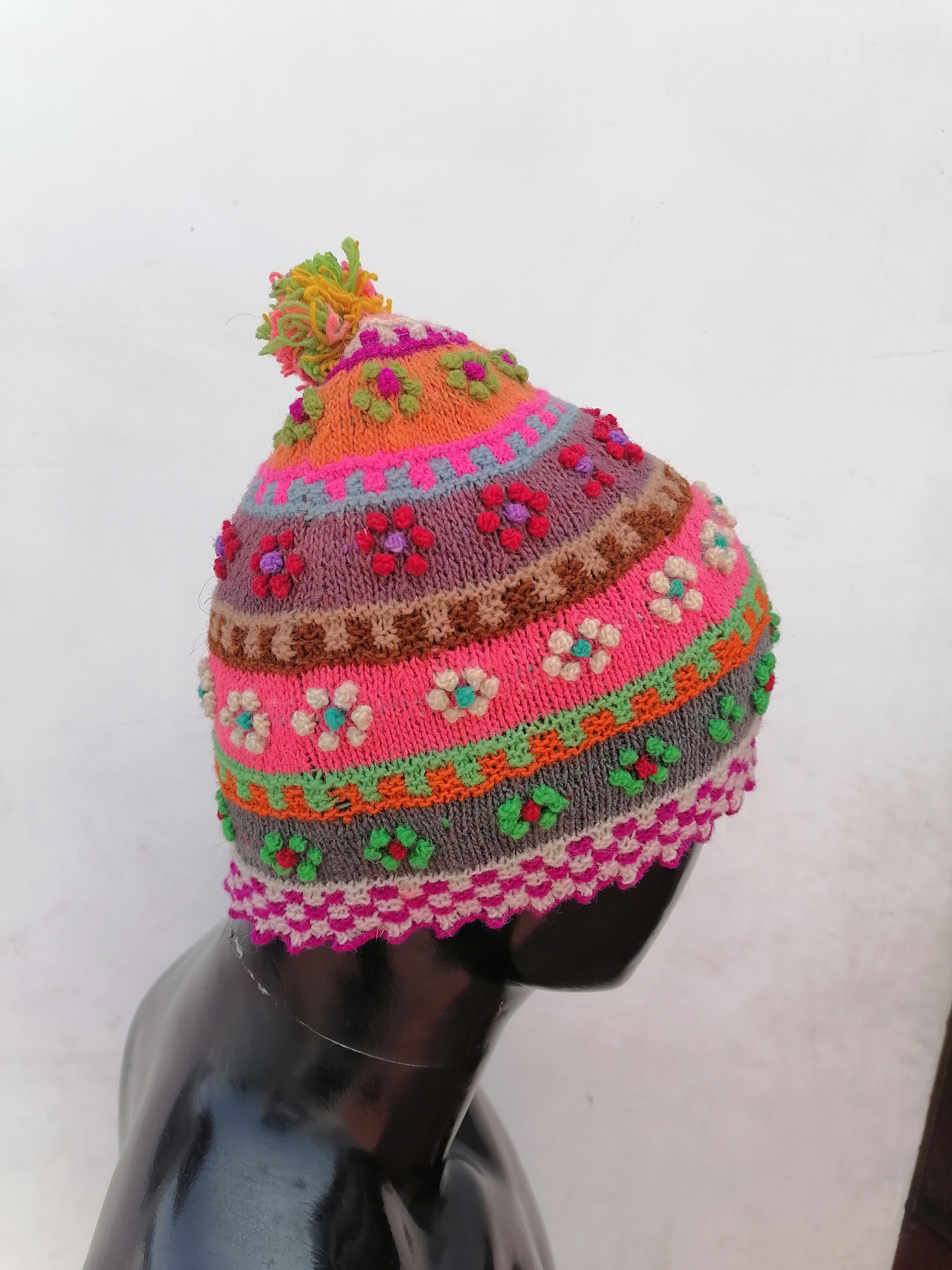 Unisex Knitted Sheep Wool Chullo for Winter Warm Cusco
