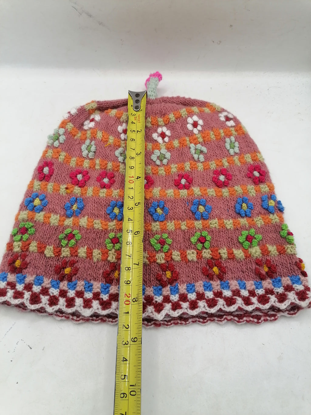 Unisex Knitted Wool Chullo for Warm Winter in Cusco