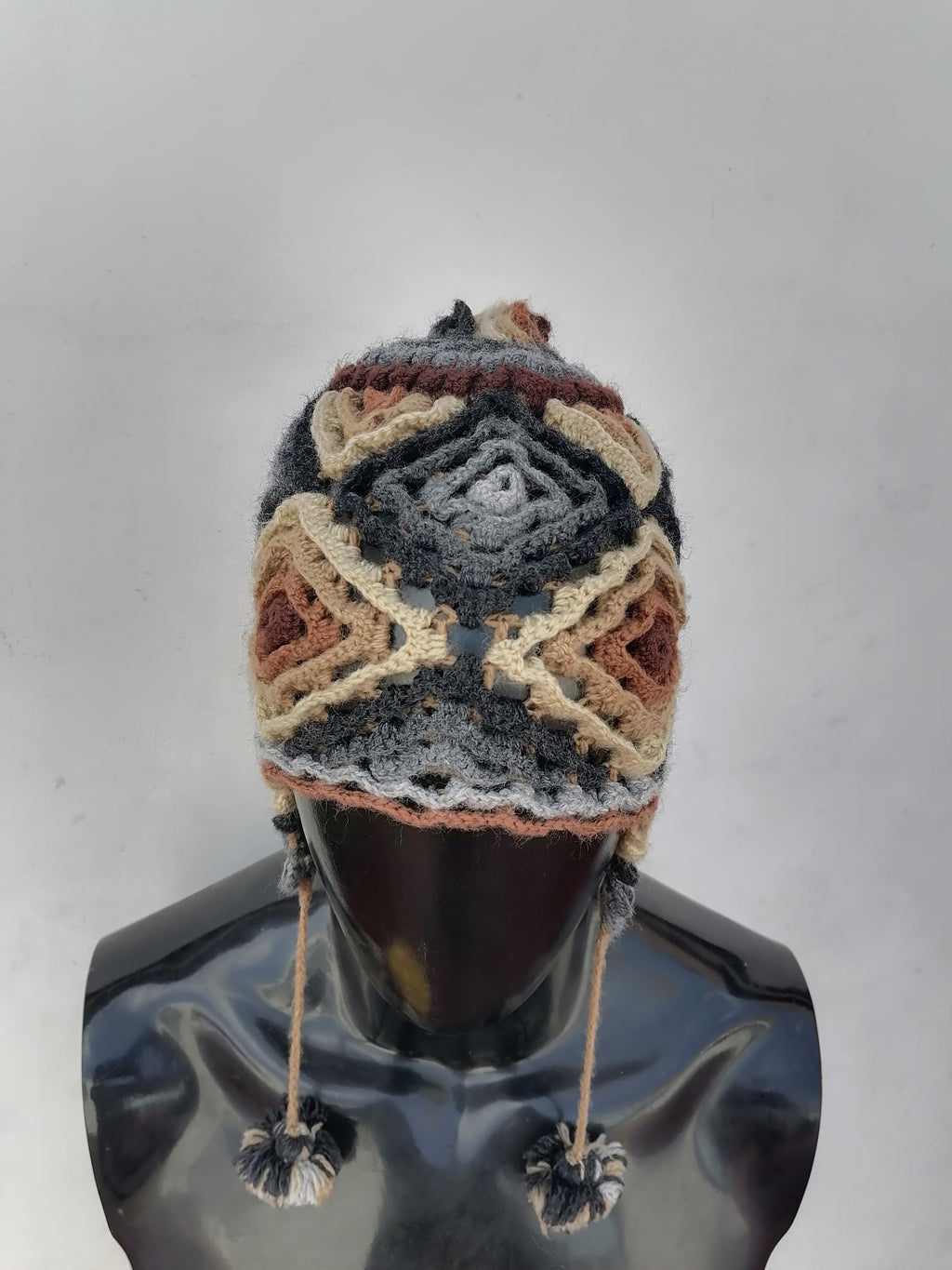 Unisex Knitted Wool Chullo for Winter Warm Peruvian Handicrafts from Cusco