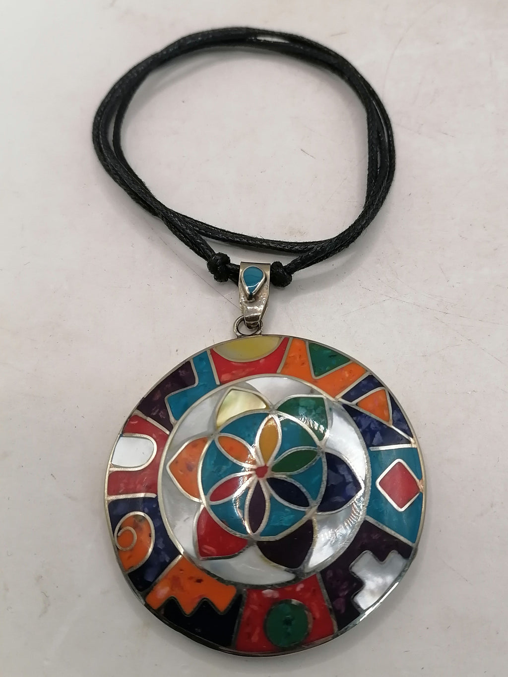 Unisex Handmade Alpaca Necklace with Inlaid Natural Stone