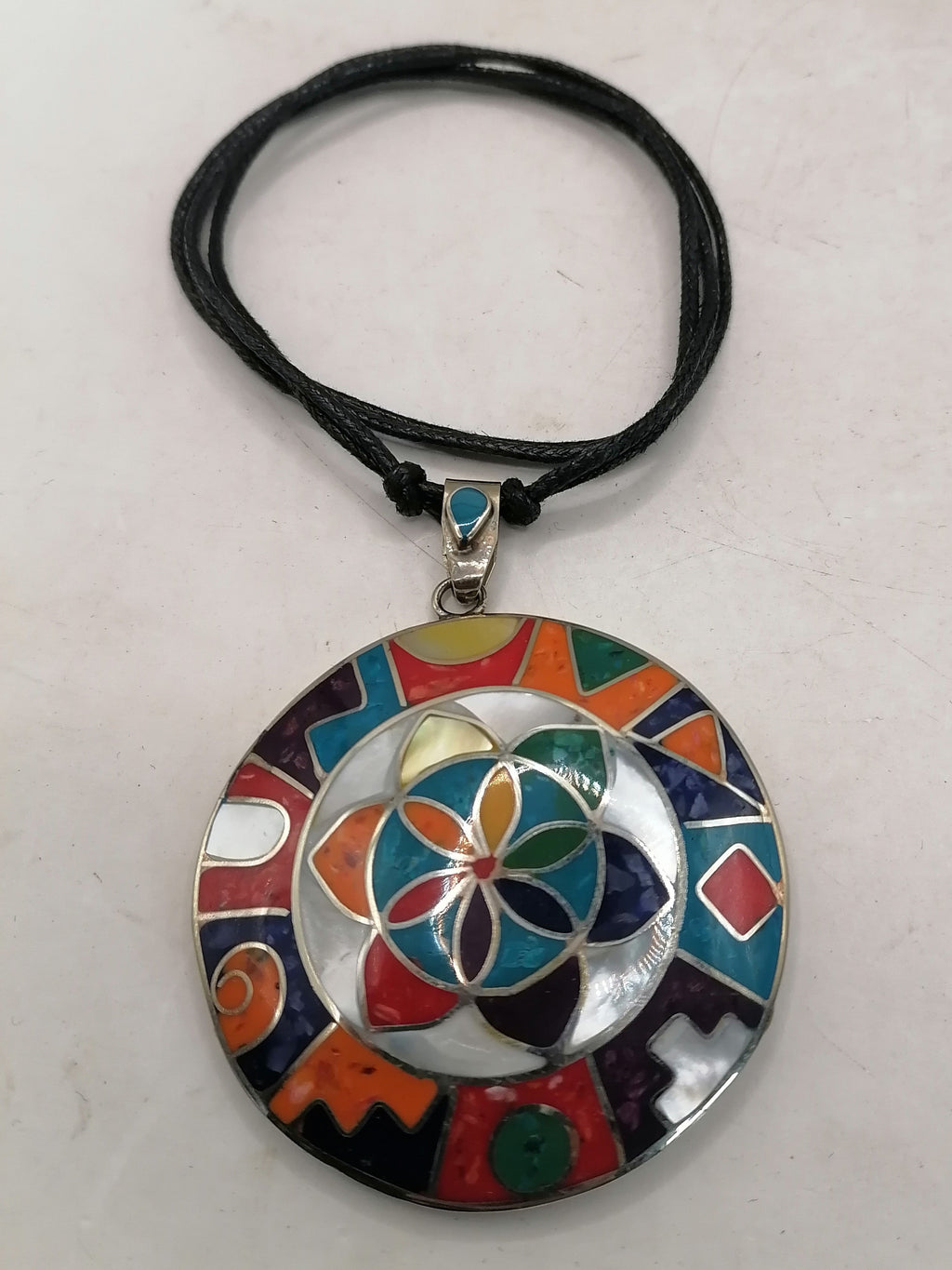 Unisex Handmade Alpaca Necklace with Inlaid Natural Stone